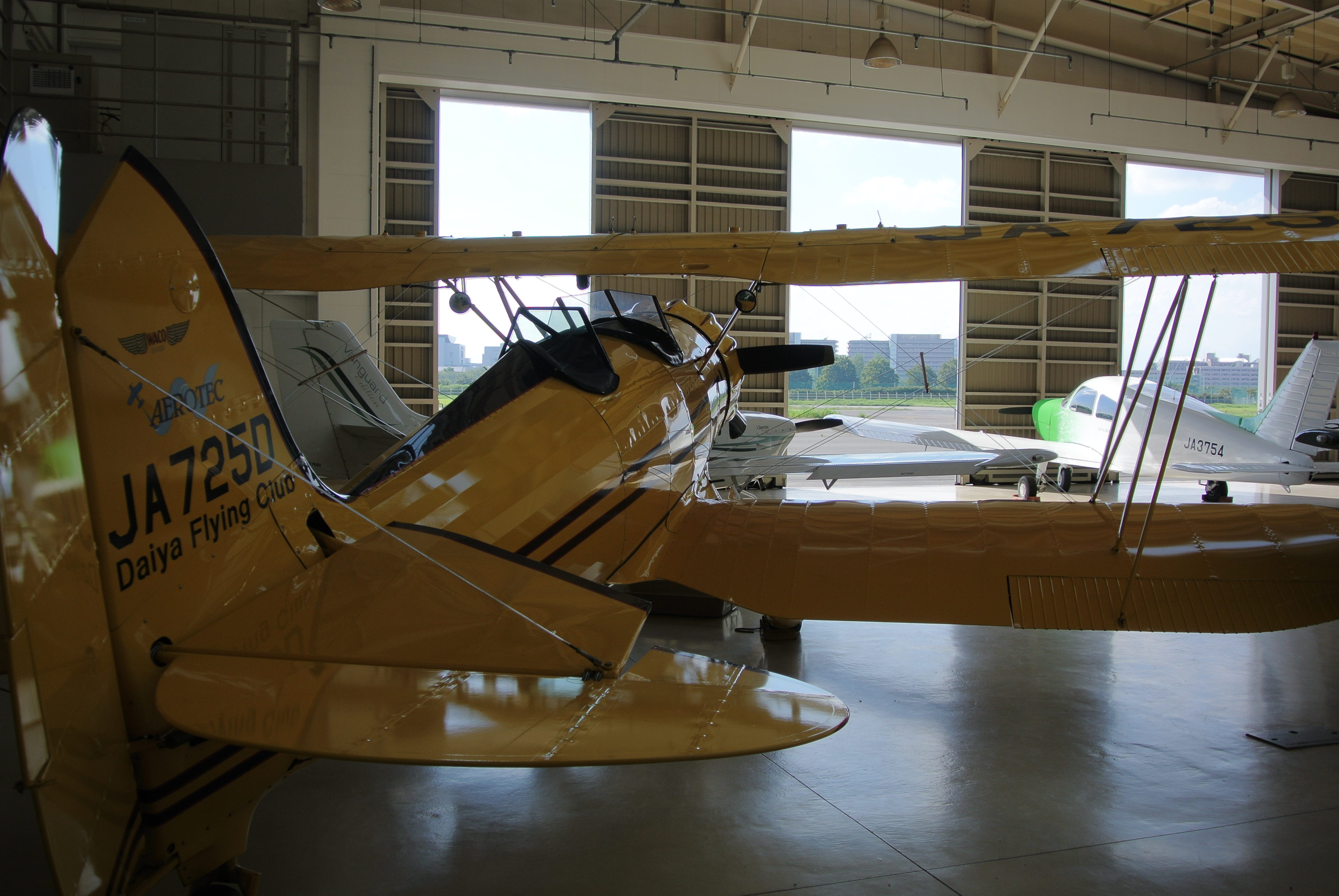 <b>Nikon 1 J2 / 1 NIKKOR VR 10-30mm F3.5-5.6 / 約4.8MB / 3,872×2,592 / 1/500秒 / F3.8 / 0EV / ISO100 / 11.8mm / HDR：オート</b>