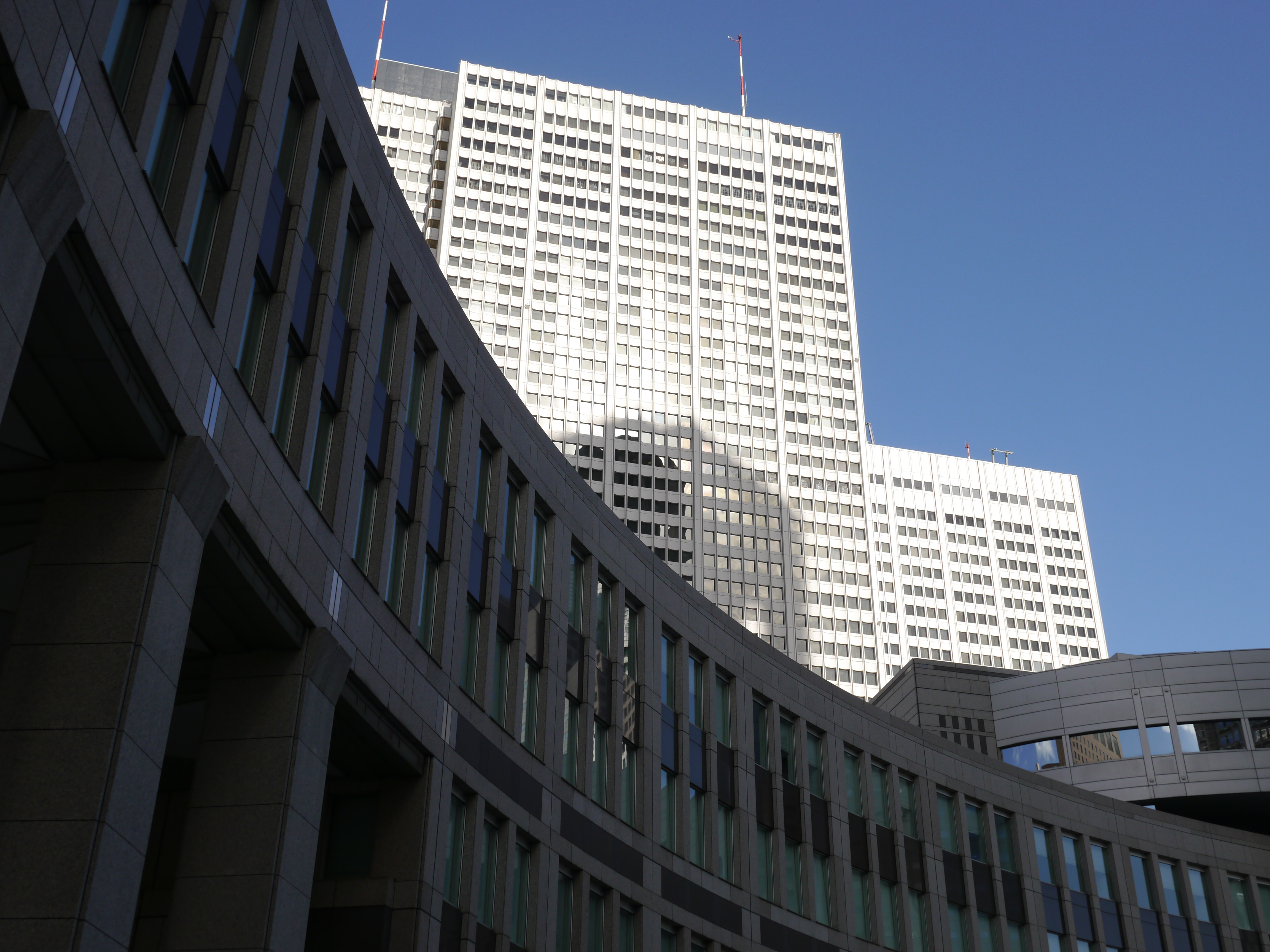 <b>インテリジェントDレンジコントロール：OFF</b>