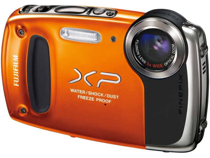 <b>FinePix XP150</b>