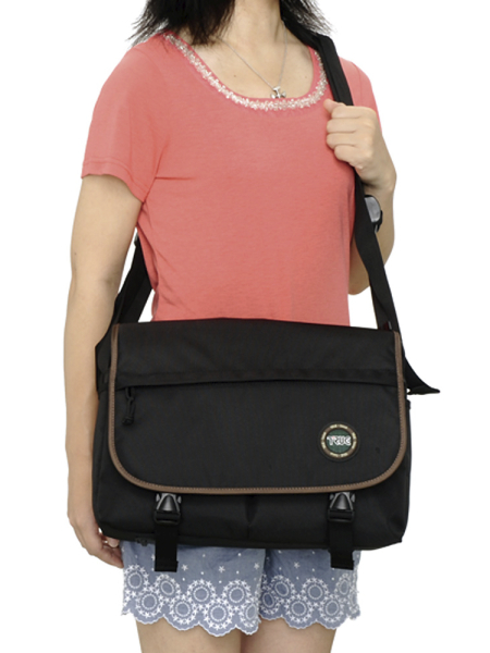 <b>ショルダーバッグ</b>