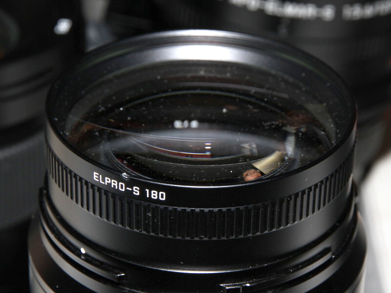 <b>ライカエルプロ S 180をライカアポ・エルマーS f3.5/180mmに装着したところ</b>