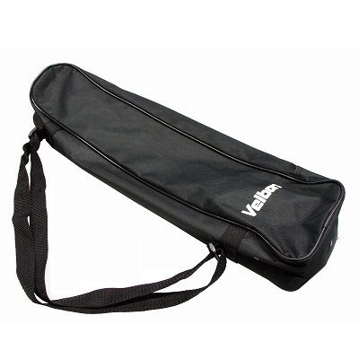 <b>三脚ケースが付属する</b>