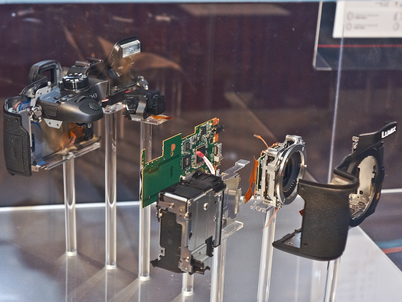 <b>分解モデル</b>