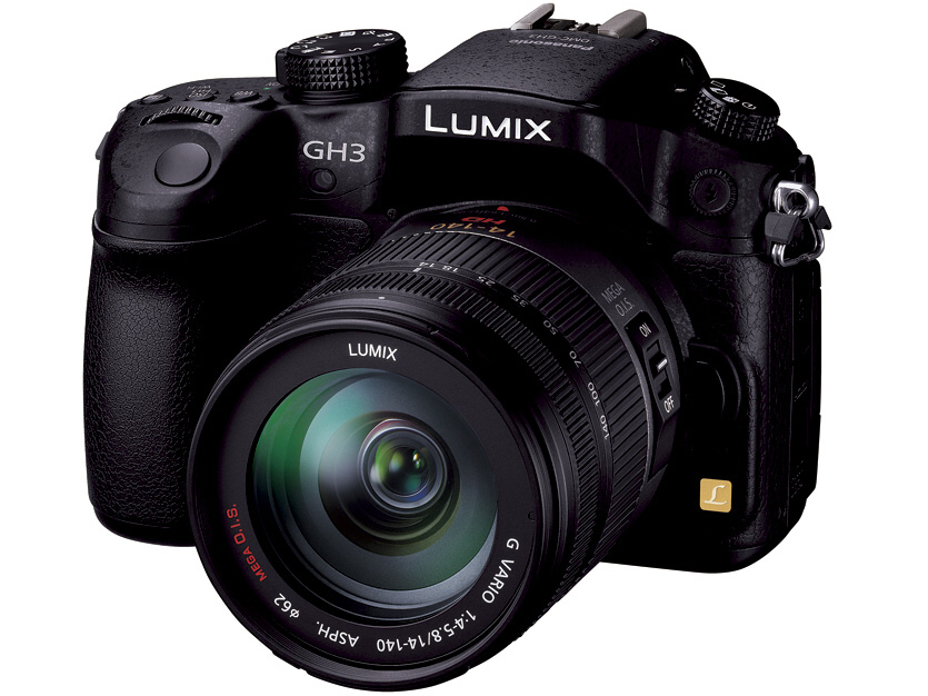 <b>LUMIX G VARIO HD 14-140mm F4-5.8 ASPH. MEGA O.I.Sを装着したところ</b>