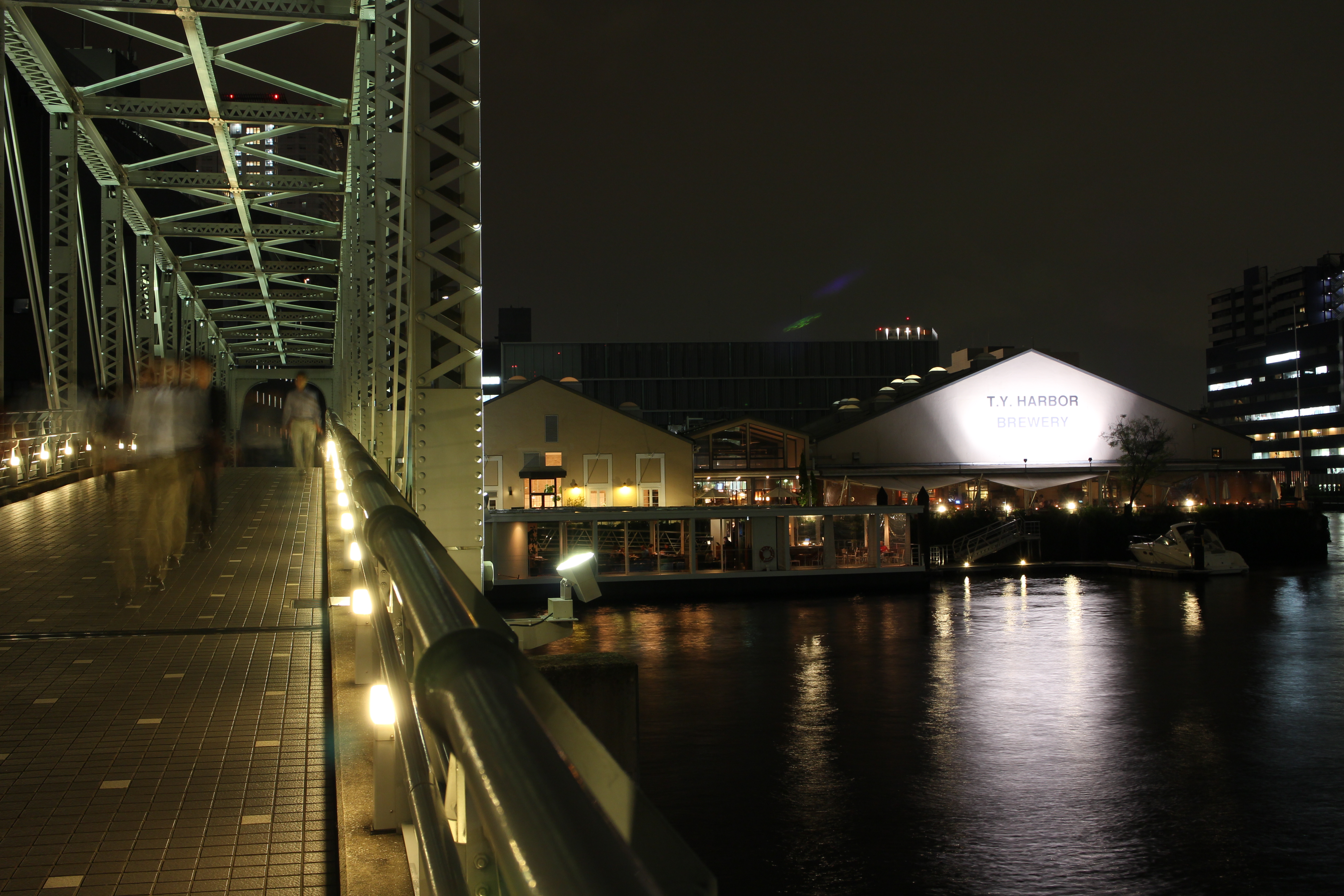 <b>EOS M / EF-M 18-55mm F3.5-5.6 IS STM / 約5.7MB / 5,184×3,456 / 3秒 / F8 / -0.3EV / ISO200 / 24mm</b>