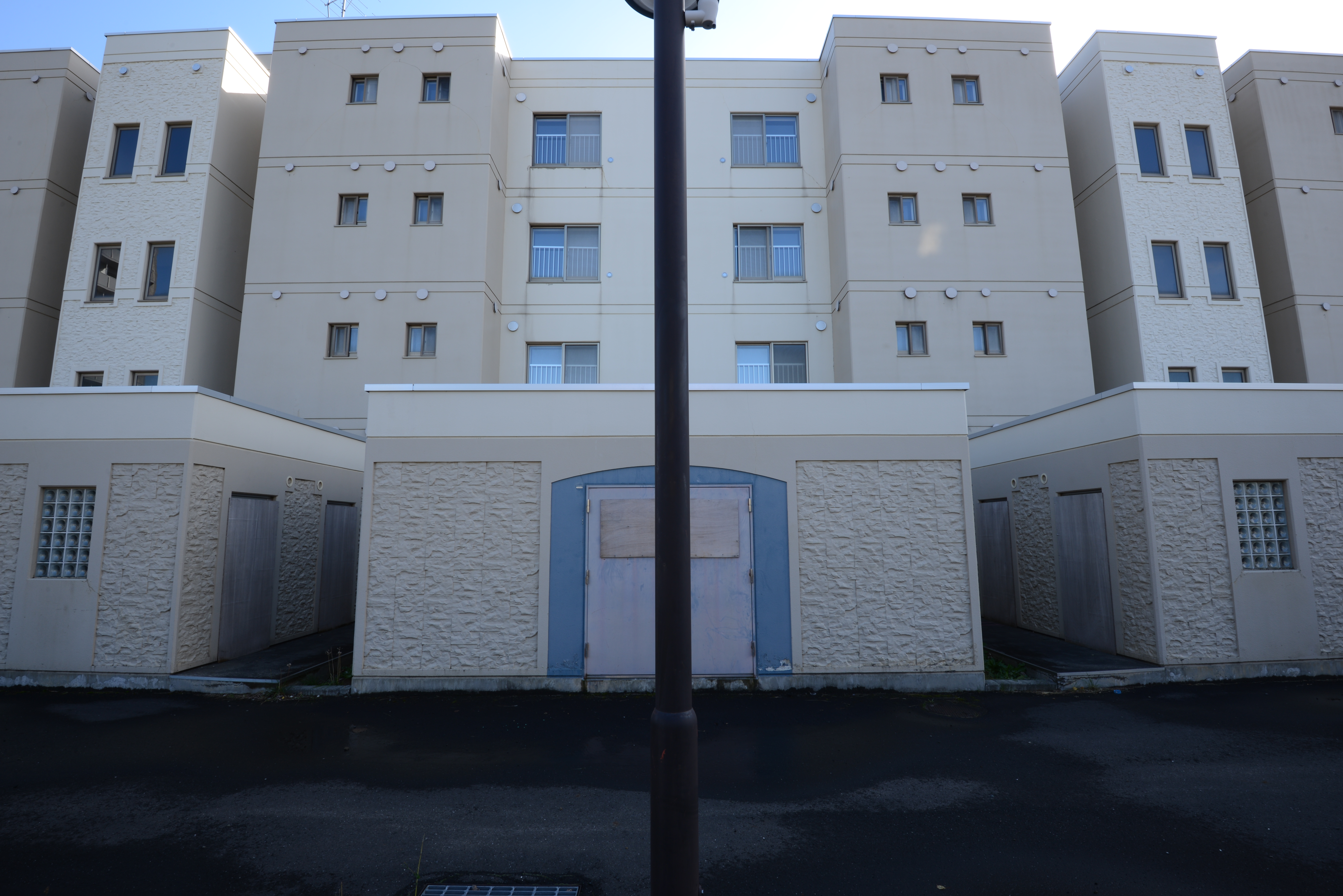 <b>AF-S NIKKOR 16-35mm F4 G ED VR / F16</b>