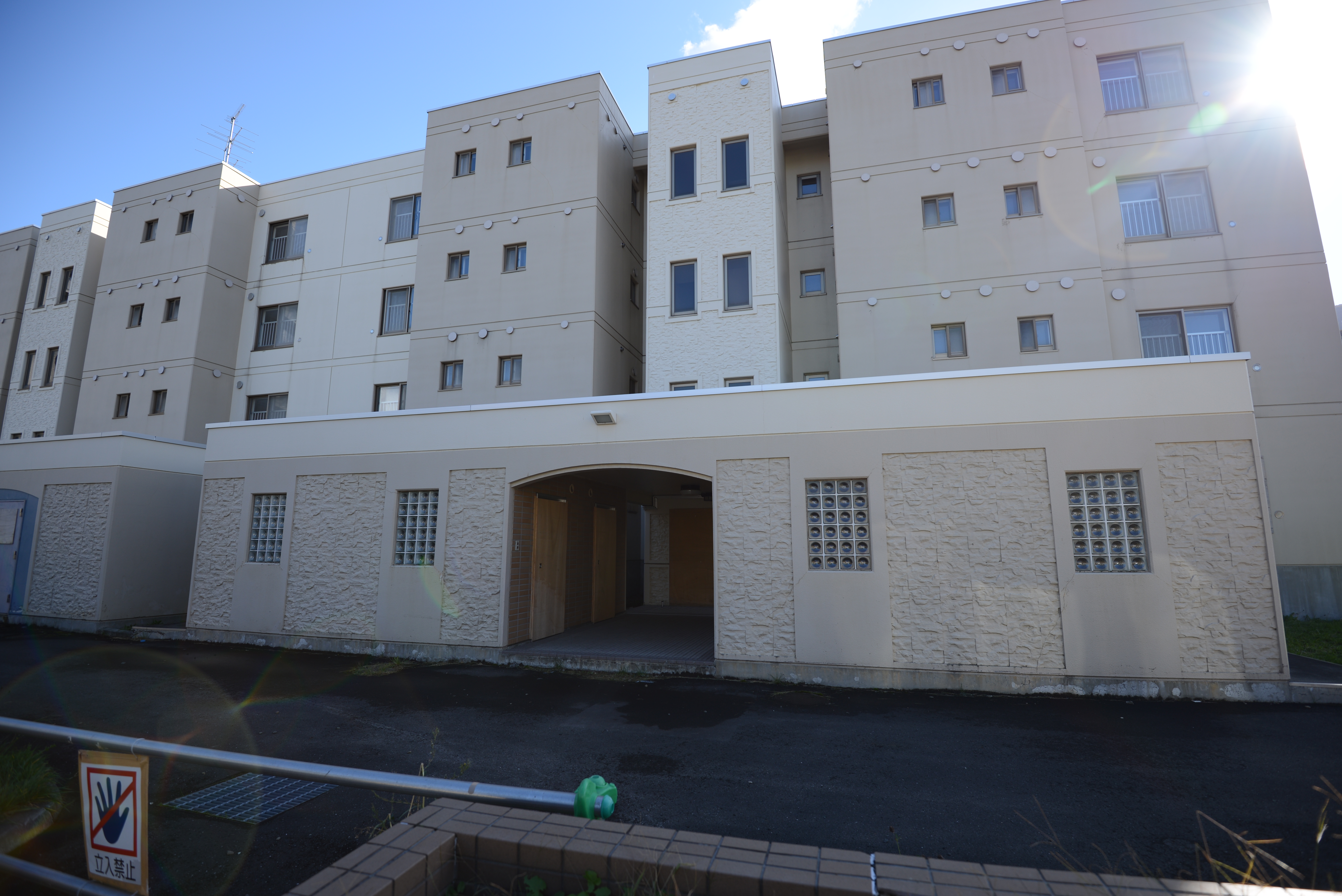 <b>太陽が画面内に入っている状態 / AF-S NIKKOR 16-35mm F4 G ED VR / F4</b>