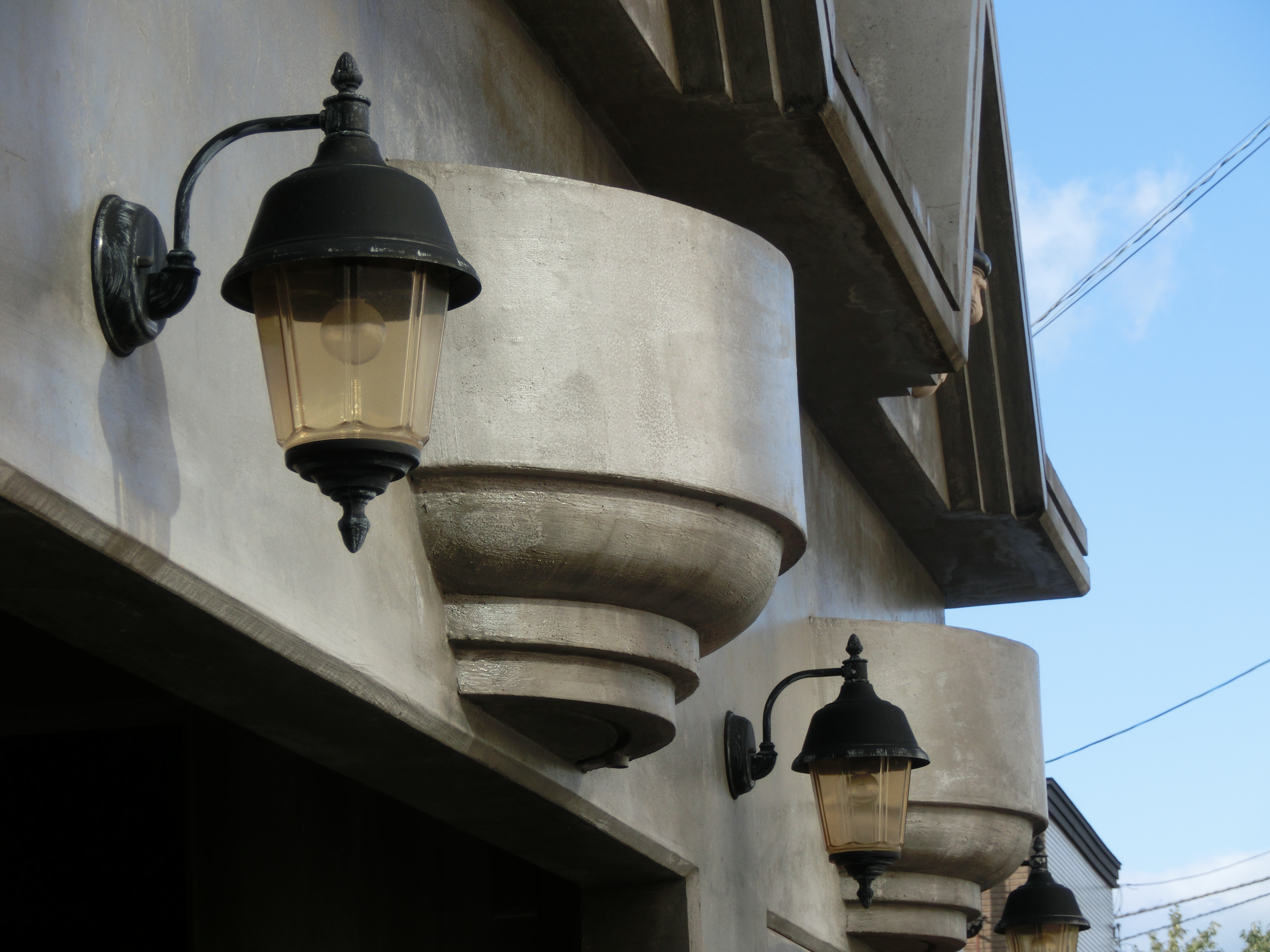 <b>飛び抜けてシャープなレンズというわけではないが、ズーム全域で良好な描写が楽しめる。EX-ZR1000 / 4,608×3,456 / 1/250秒 / F5.4 / 0.0EV / ISO80 / WB：オート / 19.54mm（110mm相当）</b>