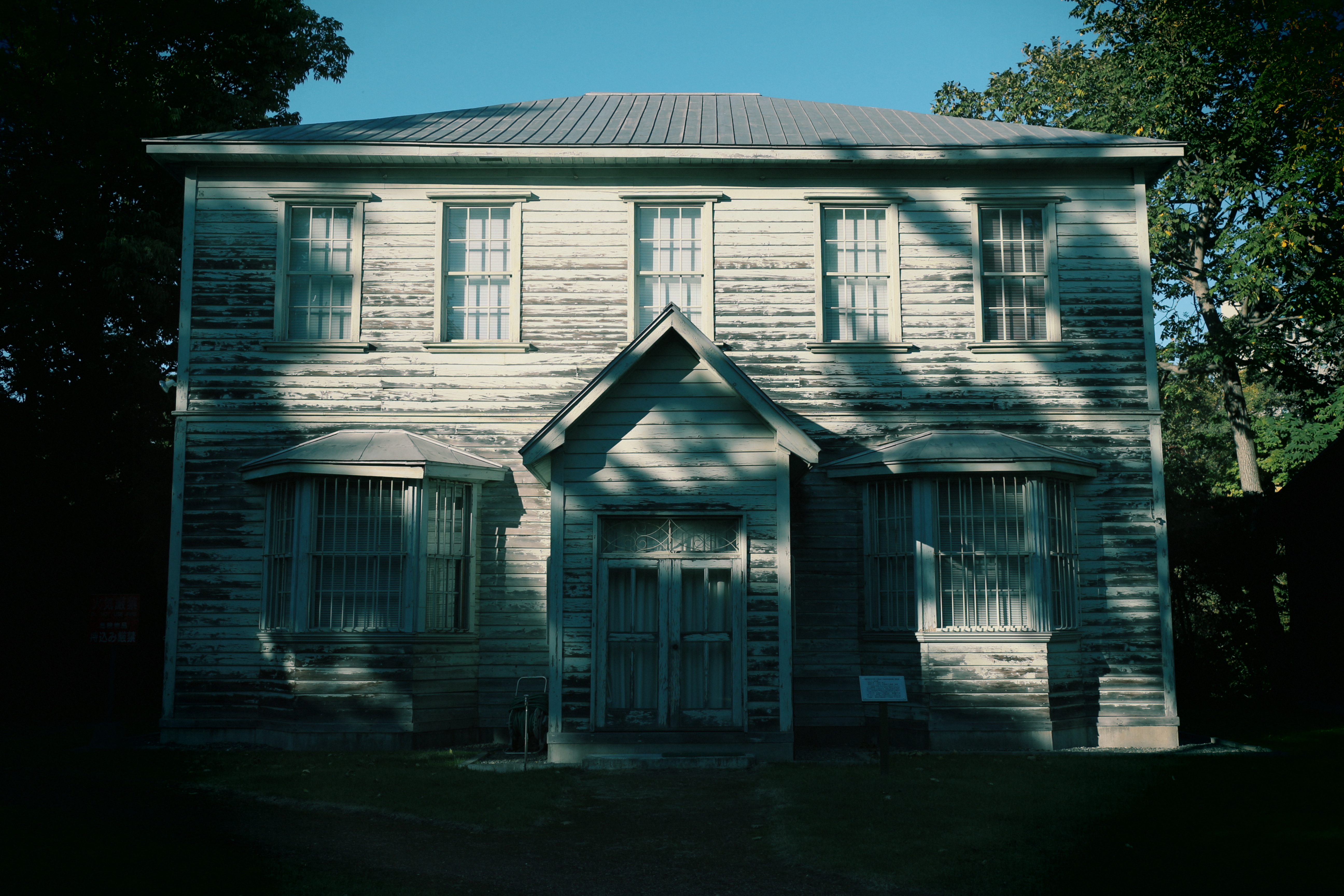 <b>トイカメラ風（色調: 標準）</b>