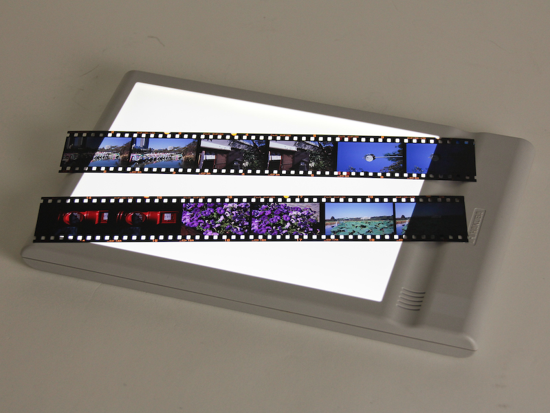 <b>光線漏れが起きず全く“普通に”撮れてしまった。それにしても、リバーサルフィルムだが意外と露出が合っていて驚いた</b>