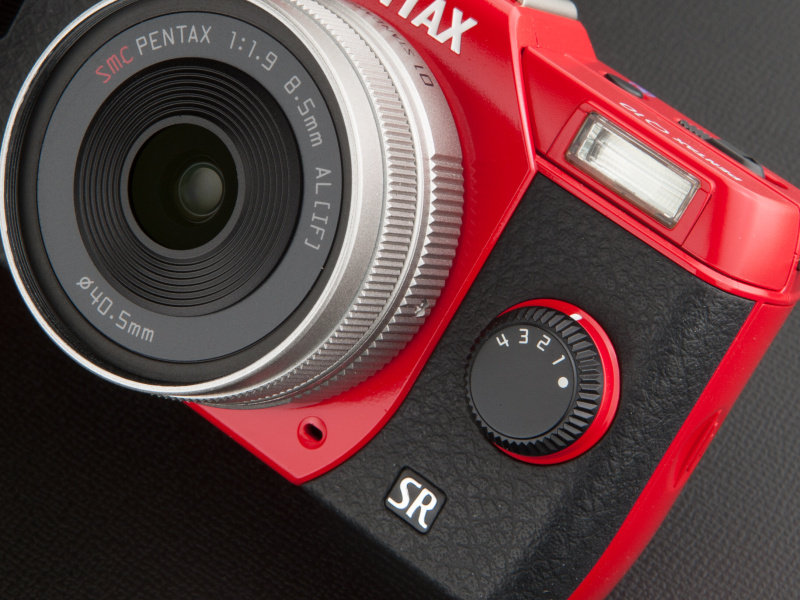 <b>クイックダイヤルはスマートエフェクトやデジタルフィルターの呼び出しが可能だ</b>