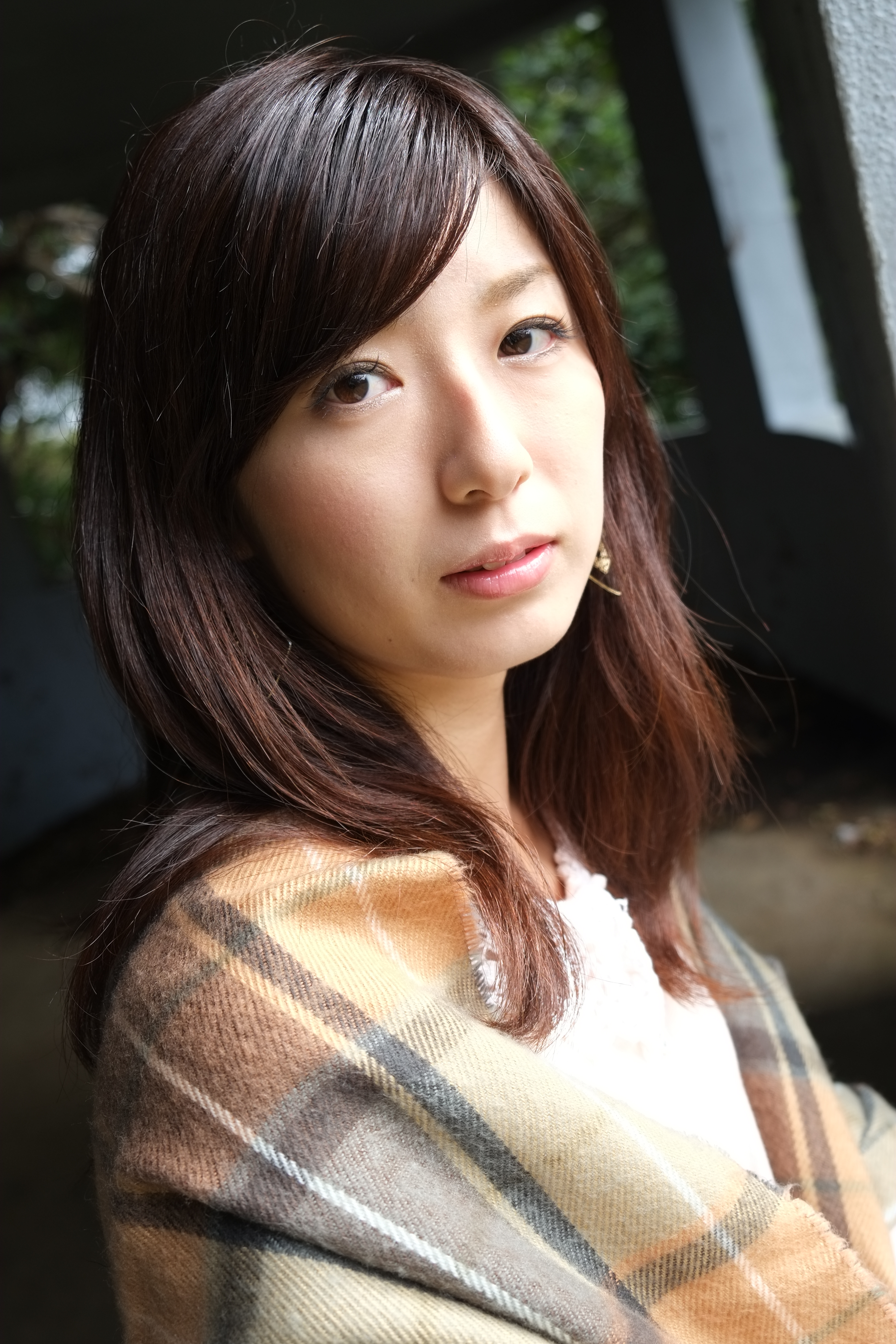 <b>X-E1 / XF 18-55mm F2.8-4 R LM OIS / 約4.8MB / 3,264×4,896 / 1/120秒 / F4 / 0EV / ISO200 / 絞り優先AE / WB：オート / 25.4mm / フィルムシミュレーション：PROVIA / モデル：<a href="http://ameblo.jp/beautiful-summer12/"><b>夏弥</b></a></b>