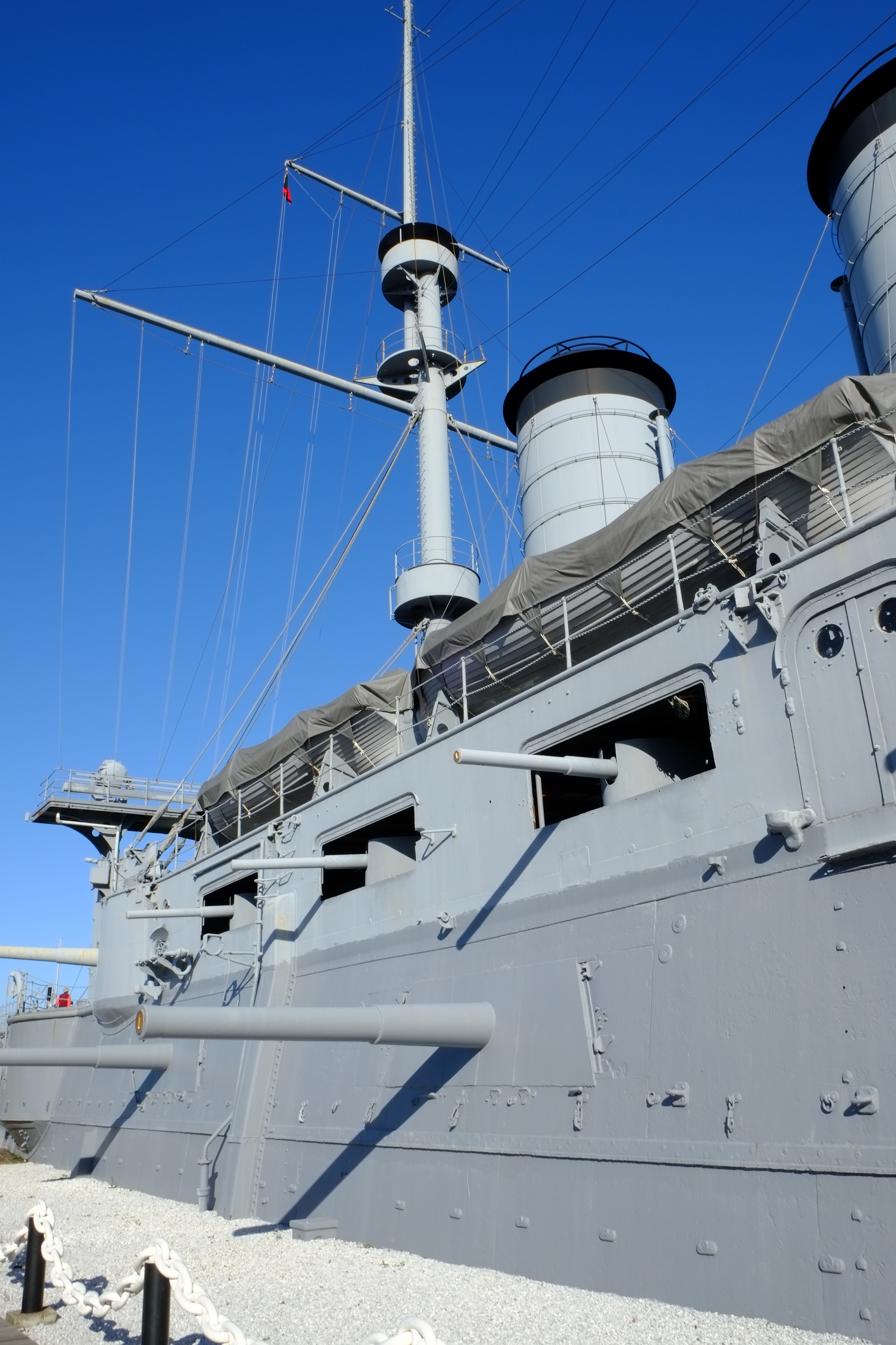 <b>X-E1 / XF 18-55m-m F2.8-4 R LM OIS / 約4.1MB / 3,264×4,896 / 1/58秒 / F20 / +0.3EV / ISO200 / 絞り優先AE / WB：オート / 18mm / フィルムシミュレーション：PROVIA</b>