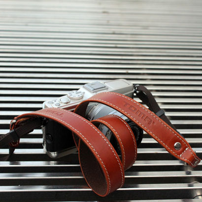 <b>TNS001(20mm)-Neck strap/Brown</b>