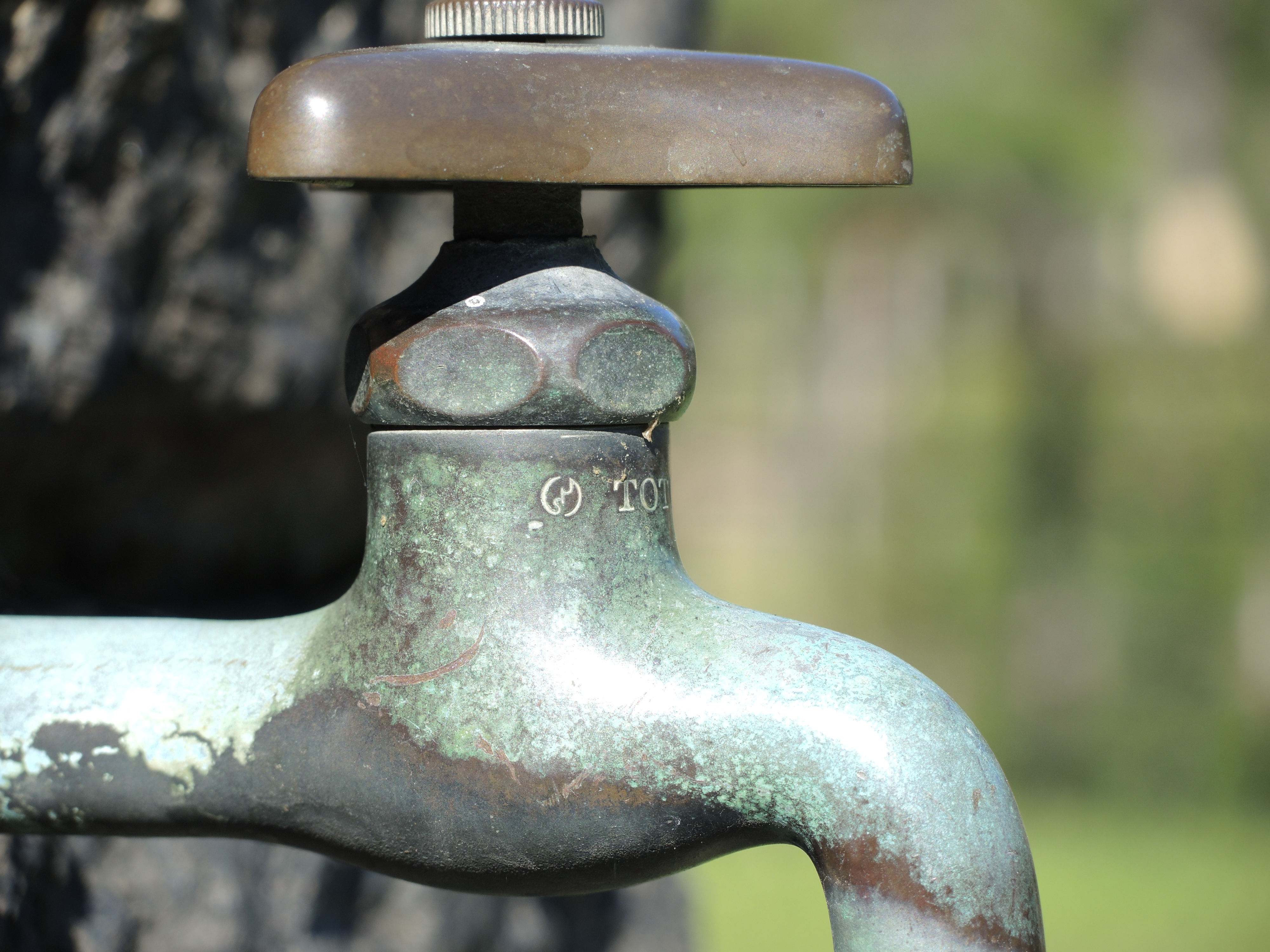 <b>ニコンCOOLPIX P7700</b>