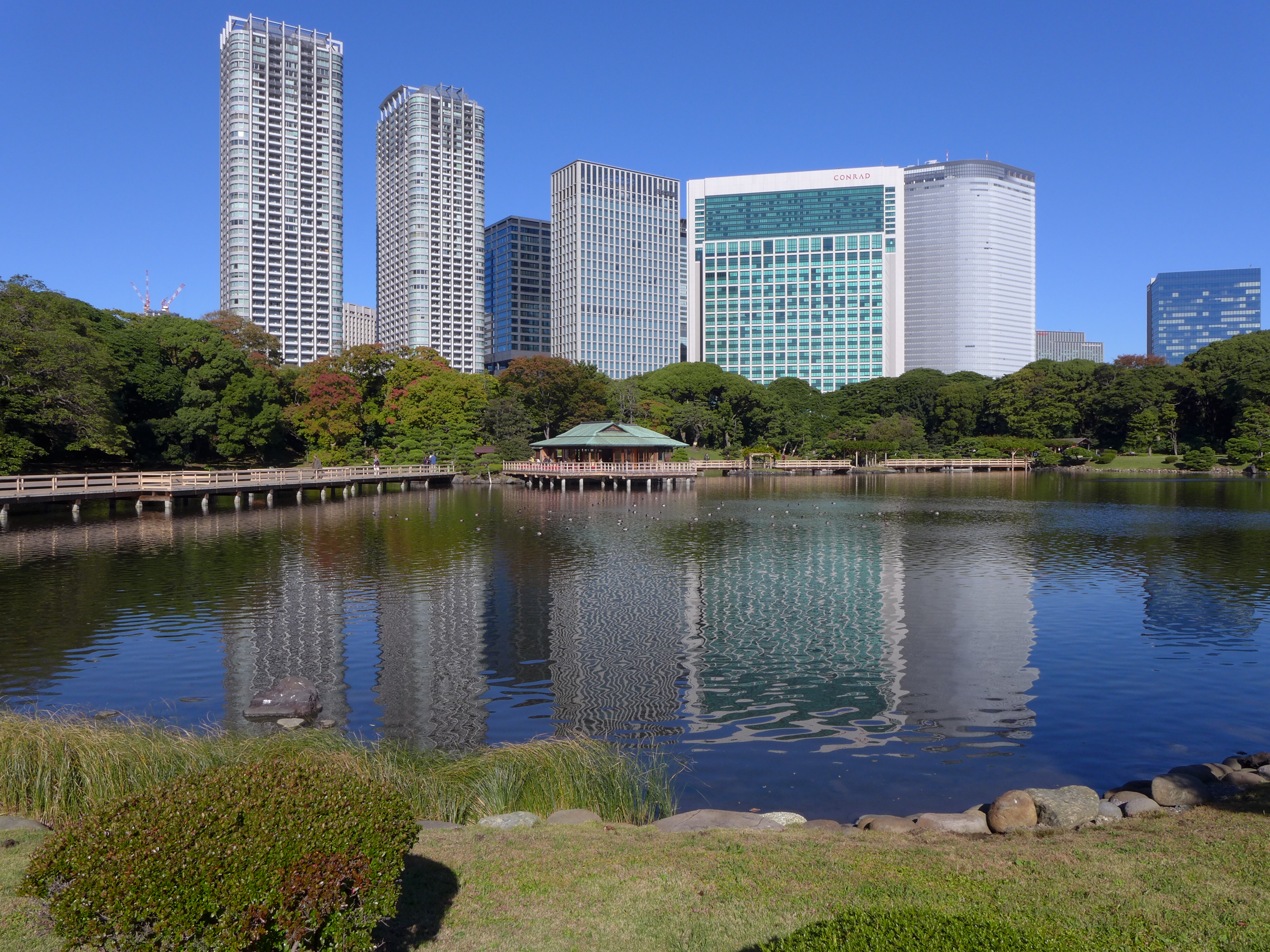 <b>パナソニックLUMIX DMC-LX7（24mm相当）</b>