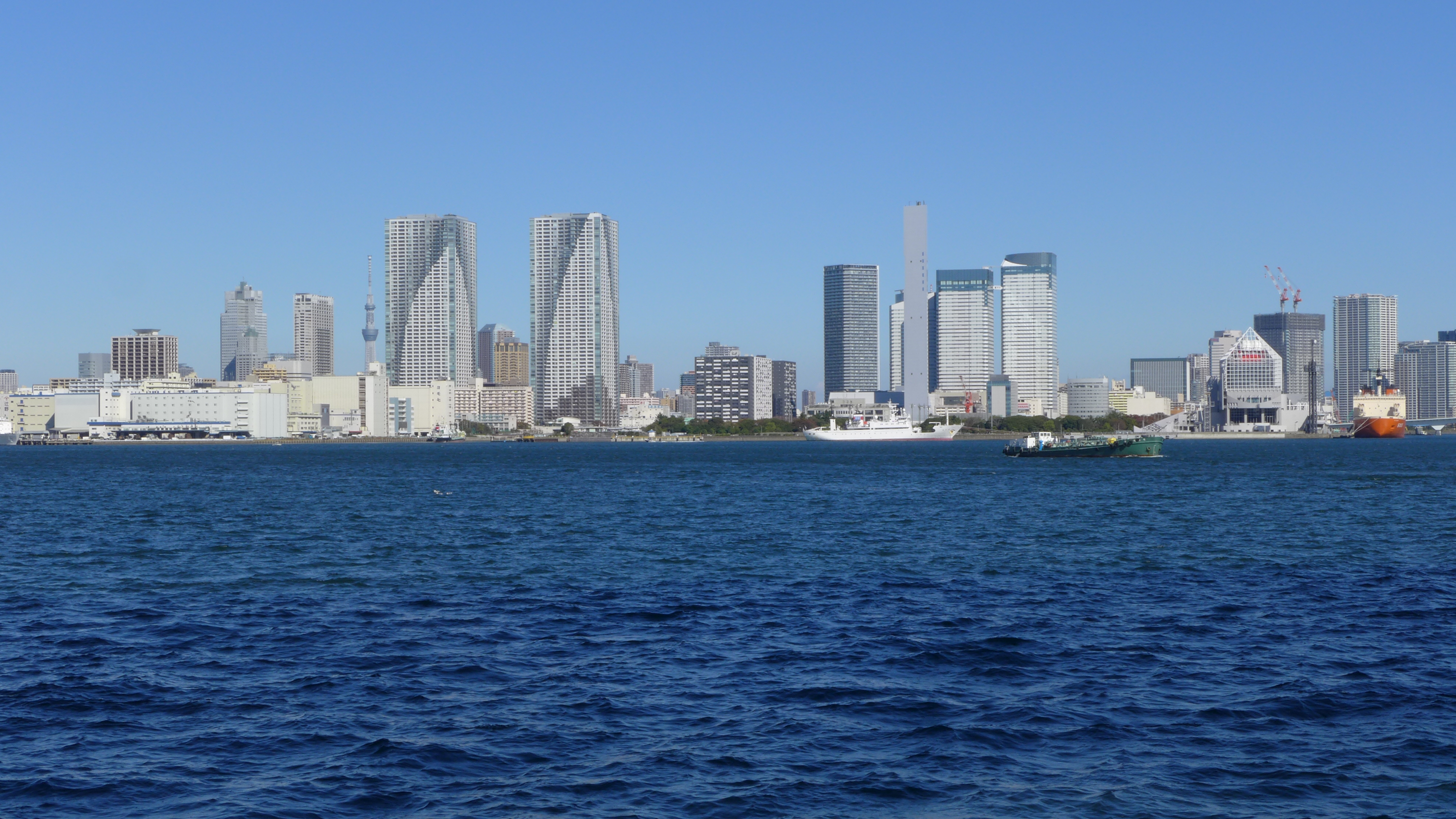 <b>16：9 / 3,968×2,232</b>