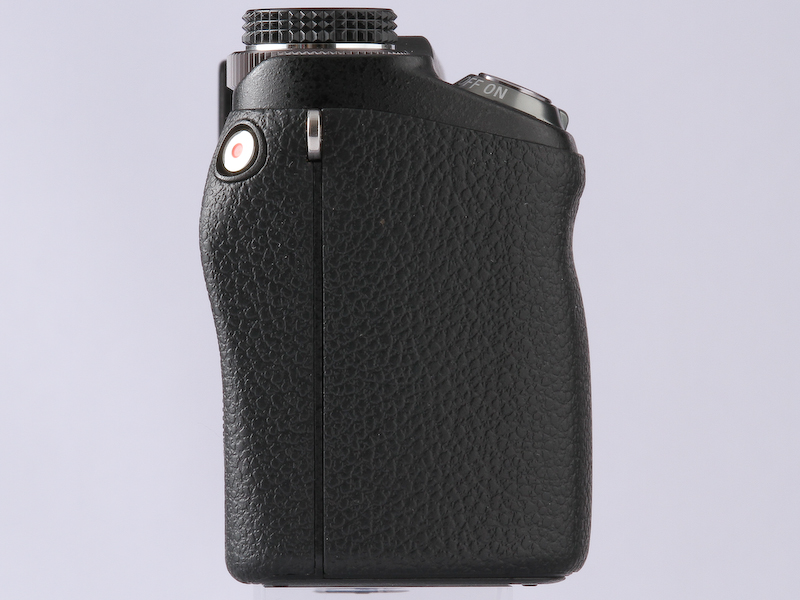 NEX-6 / E PZ 16-50mm F3.5-5.6 OSS / 約4MB / 3,264×4,912 / 1/160秒 / F3.5 / 0EV / ISO3200 / プログラム / WB：オート / 17mm