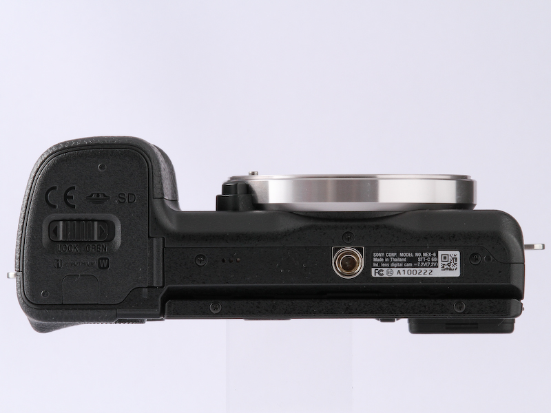 NEX-6 / E PZ 16-50mm F3.5-5.6 OSS / 約4MB / 3,264×4,912 / 1/160秒 / F3.5 / 0EV / ISO3200 / プログラム / WB：オート / 17mm