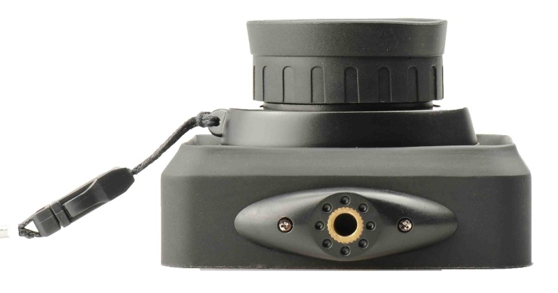 CH32は折りたたみ（右の状態）も可能