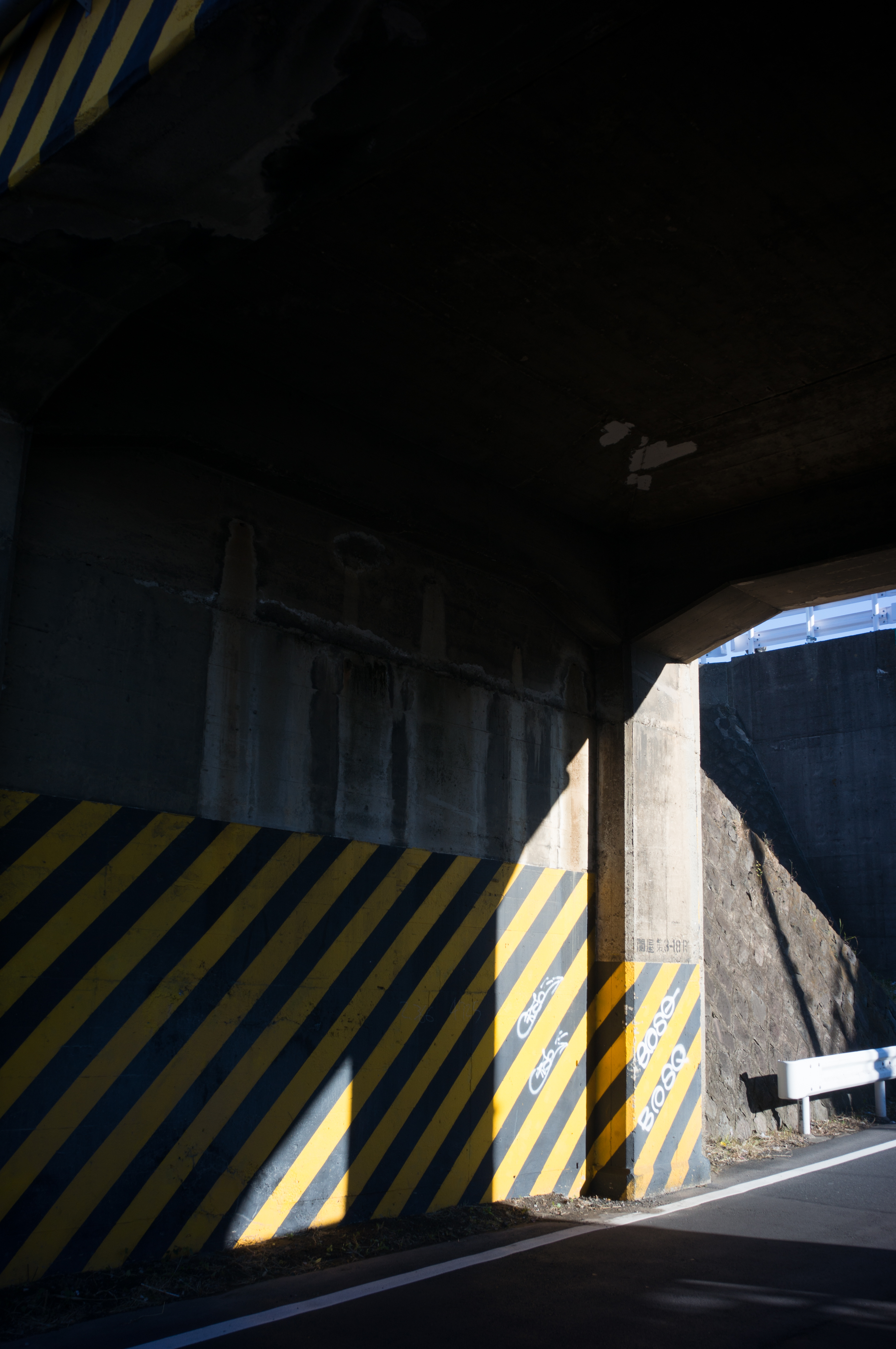 NEX-6 / GR Lens 21mm F3.5 / 4,912×3,264 / 1/80秒 / F8 / 0EV / ISO100 / WB:オート / 21mm