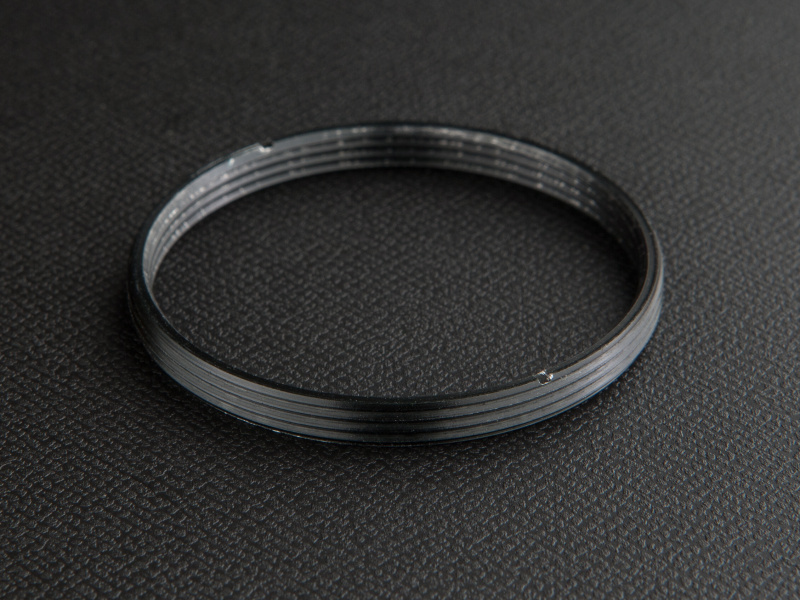 L39-M42変換リングは、ディスカバーフォトにて1,800円。ゼニットマウント使用時のマストアイテムだ