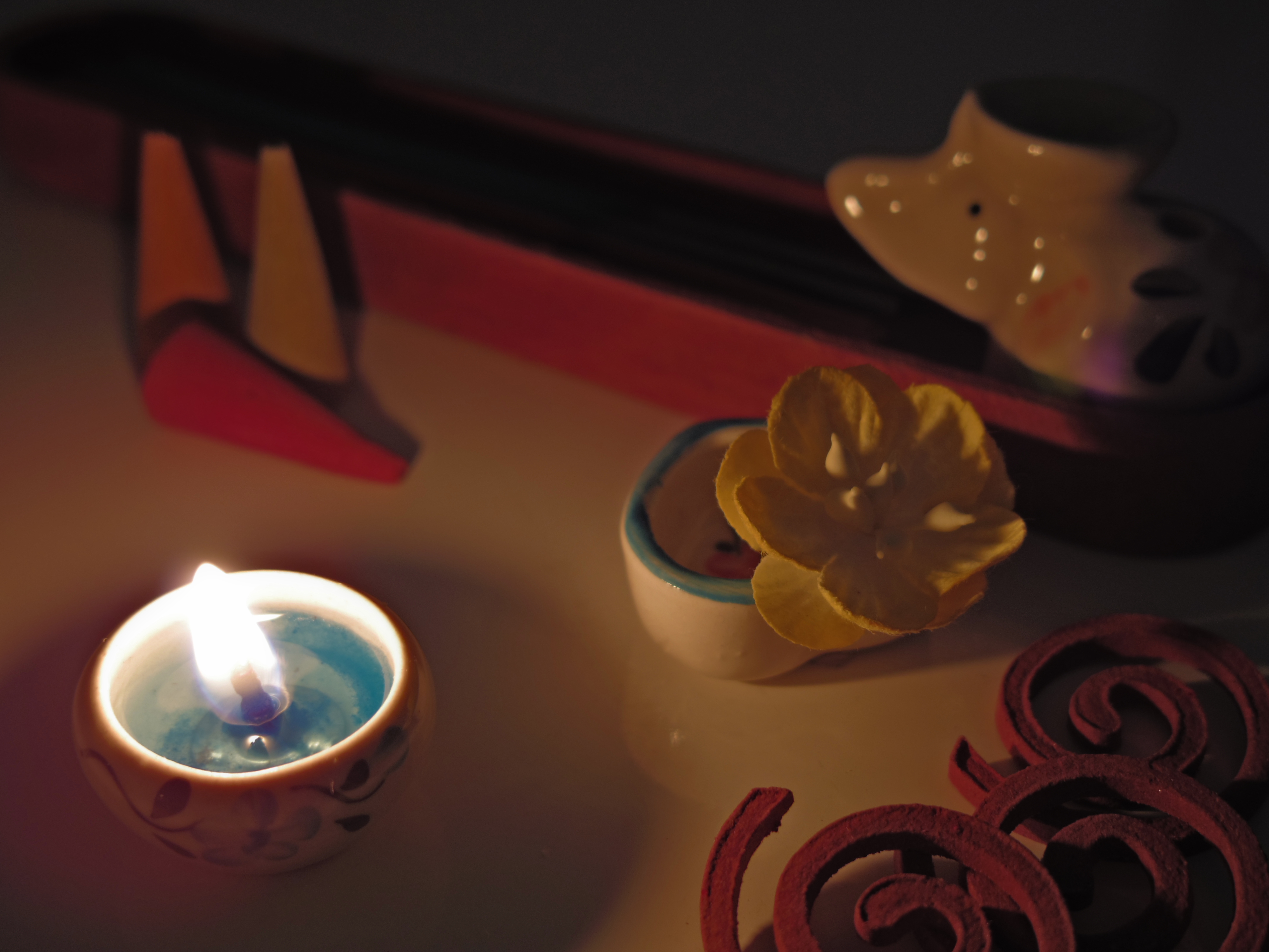 QのAWBで撮影。HDRもQ10より白っぽい色合いになりました。PENTAX Q / 01 STANDARD PRIME / 約4.4MB / 4,000×3,000 / 1/8秒 / F1.9 / 0EV / ISO125 / Aperture Priority / WB：オート / 8.5mm / デジタルフィルター：HDR