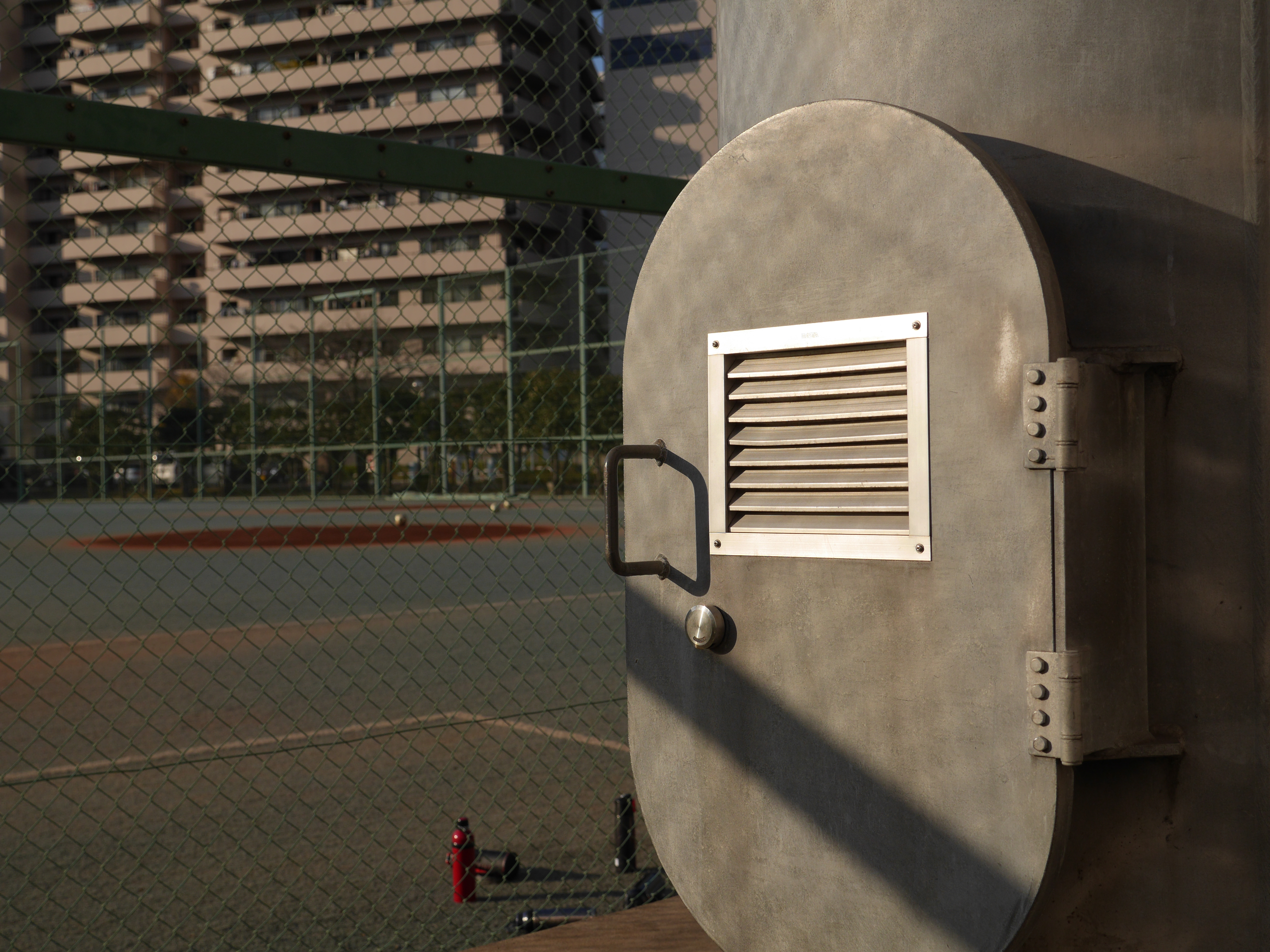 DMC-GH3 / LUMIX G X VARIO 12-35mm F2.8 ASPH./POEWR O.I.S. / 約6.2MB / 4,608×3,456 / 1/2,500秒 / F4 / -0.3EV / ISO200 / 23mm