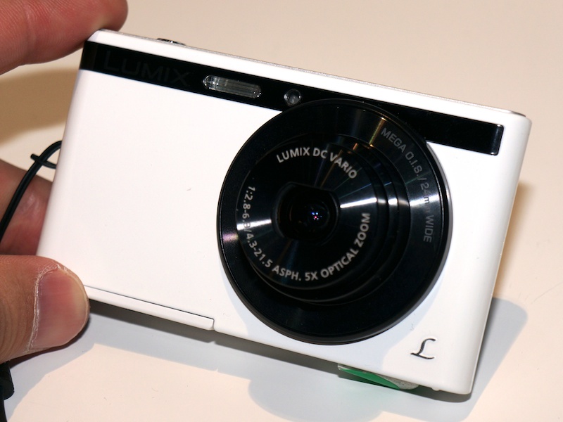 LUMIX DMC-XS1