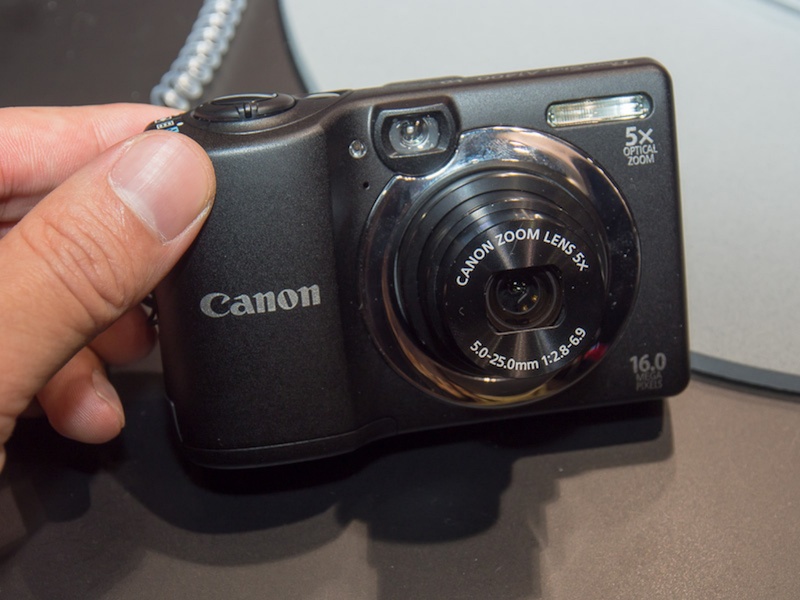 乾電池駆動に対応したPowerShot A1400