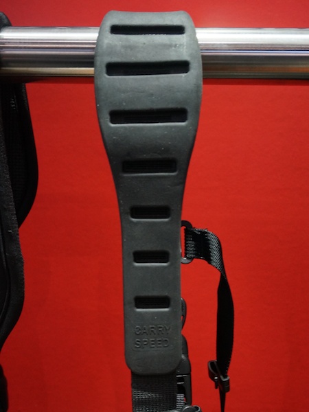 ラバー製パッド