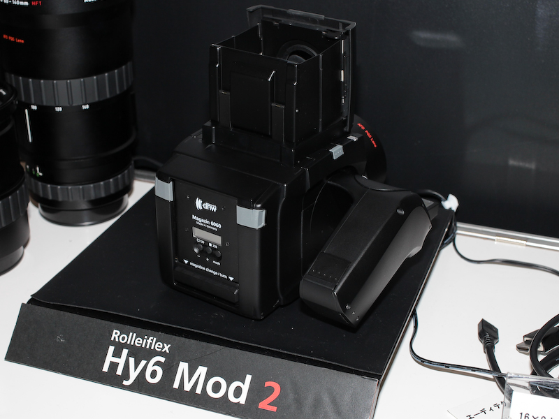 フィルムバックを装着したところ