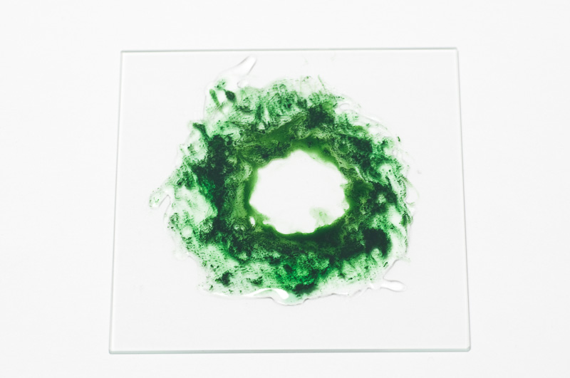 ディップローションにカラーインクを混ぜて色を加えてみた。