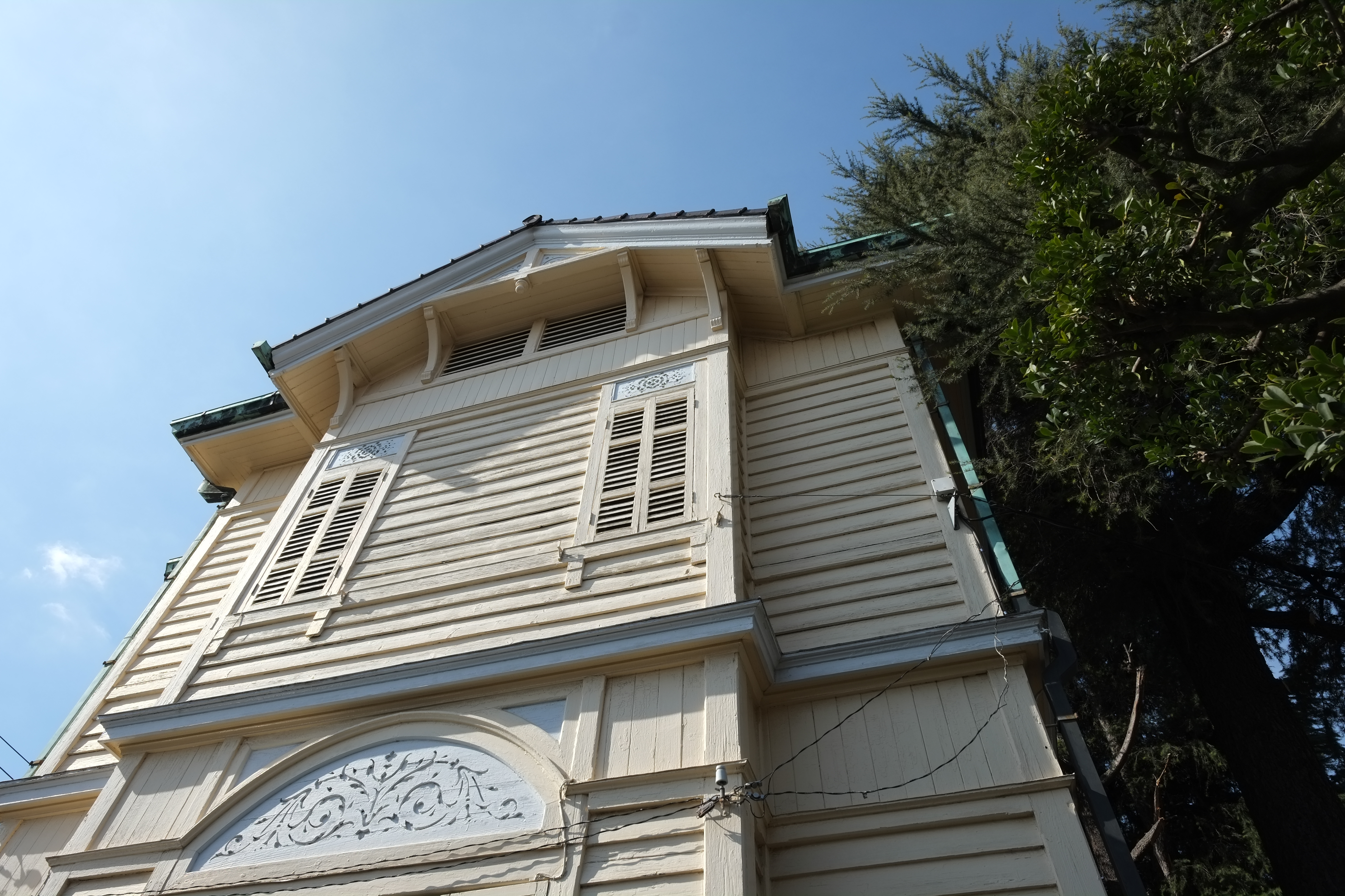 X-Pro1 / XF 14mm F2.8 R / 約5.3MB / 4,896×3,264 / 1/350秒 / F8 / 0EV / ISO200 / 絞り優先AE / WB：オート / 14mm