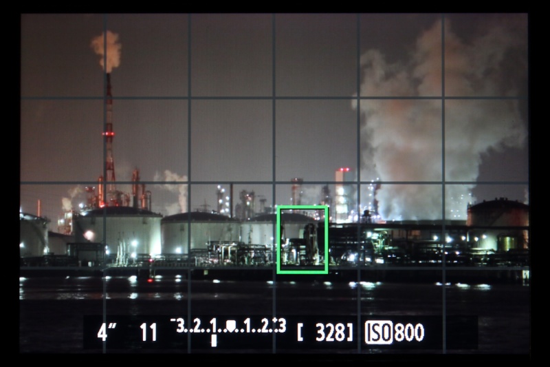 明るい部分ならピントが合いやすい。