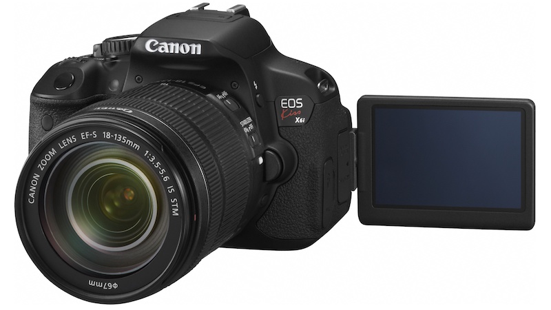対象製品に含まれる「EOS Kiss X6i・EF-S18-135 IS STMレンズキット」