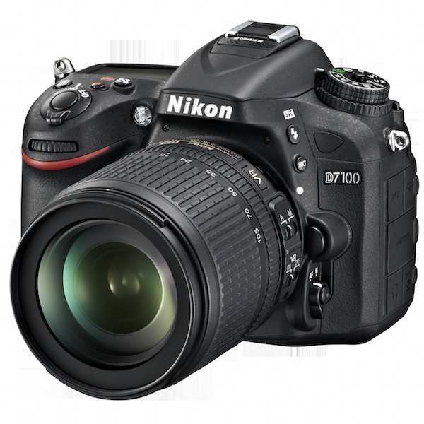D7100 18-105 VRレンズキット（AF-S NIKKOR 18-105mm F3.5-5.6 G ED VRが付属）