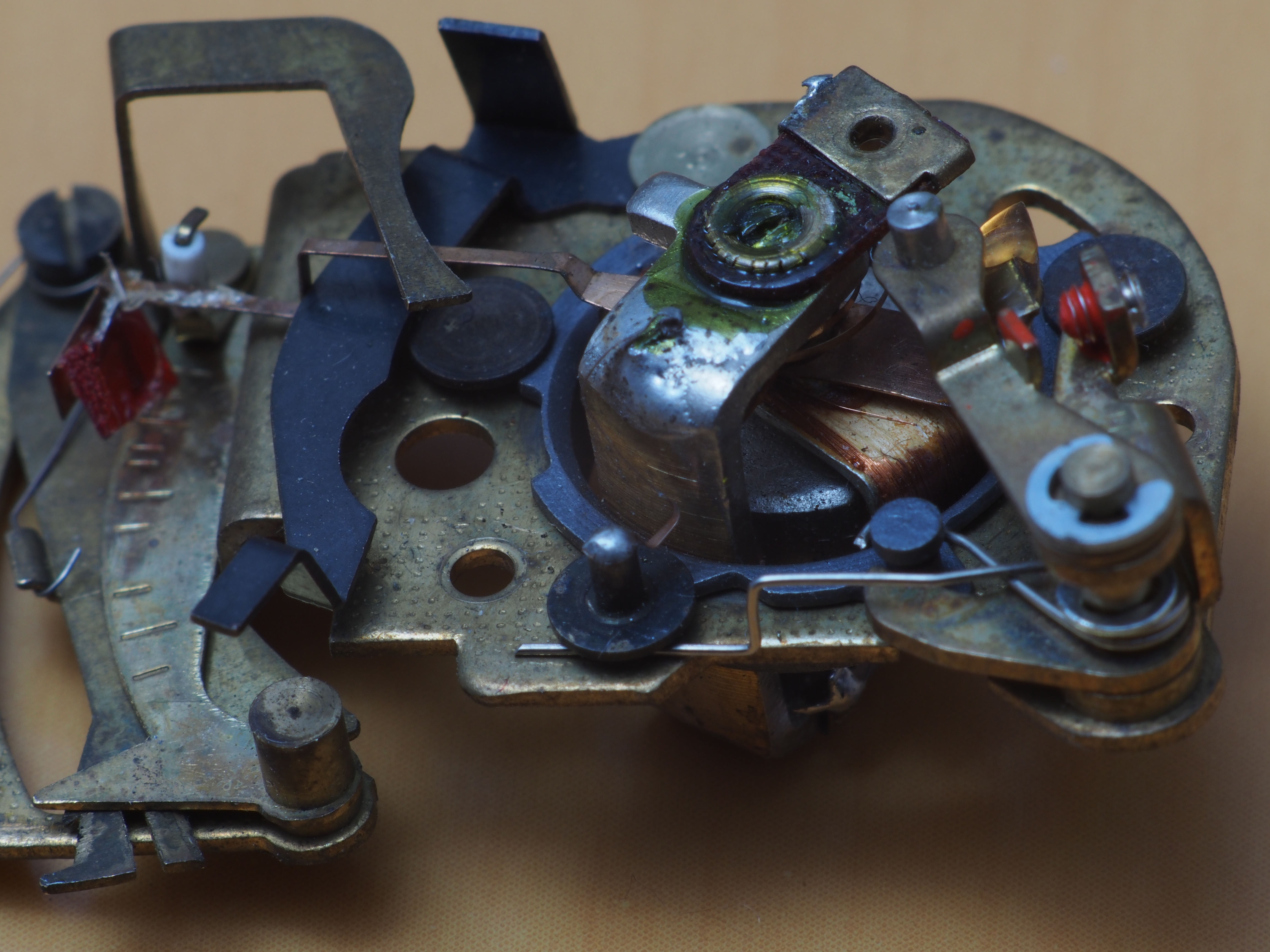 F11 / Vivitar 135mm F2.8 Close Focusing