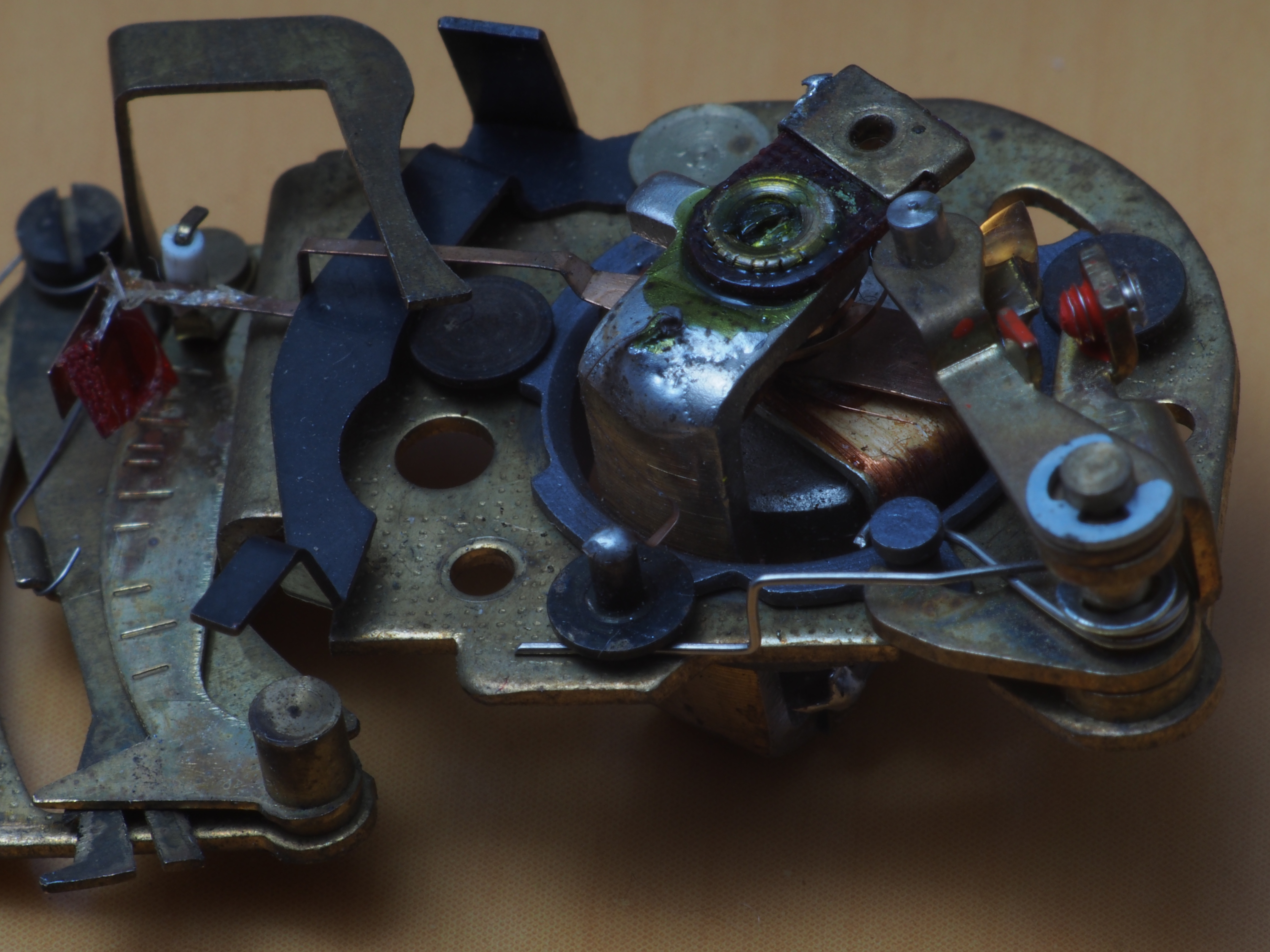 F16 / Vivitar 135mm F2.8 Close Focusing