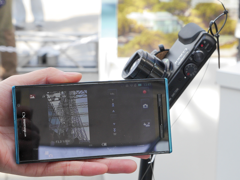 Wi-Fiを使ったスマートフォンとの連携デモも行っていた。
