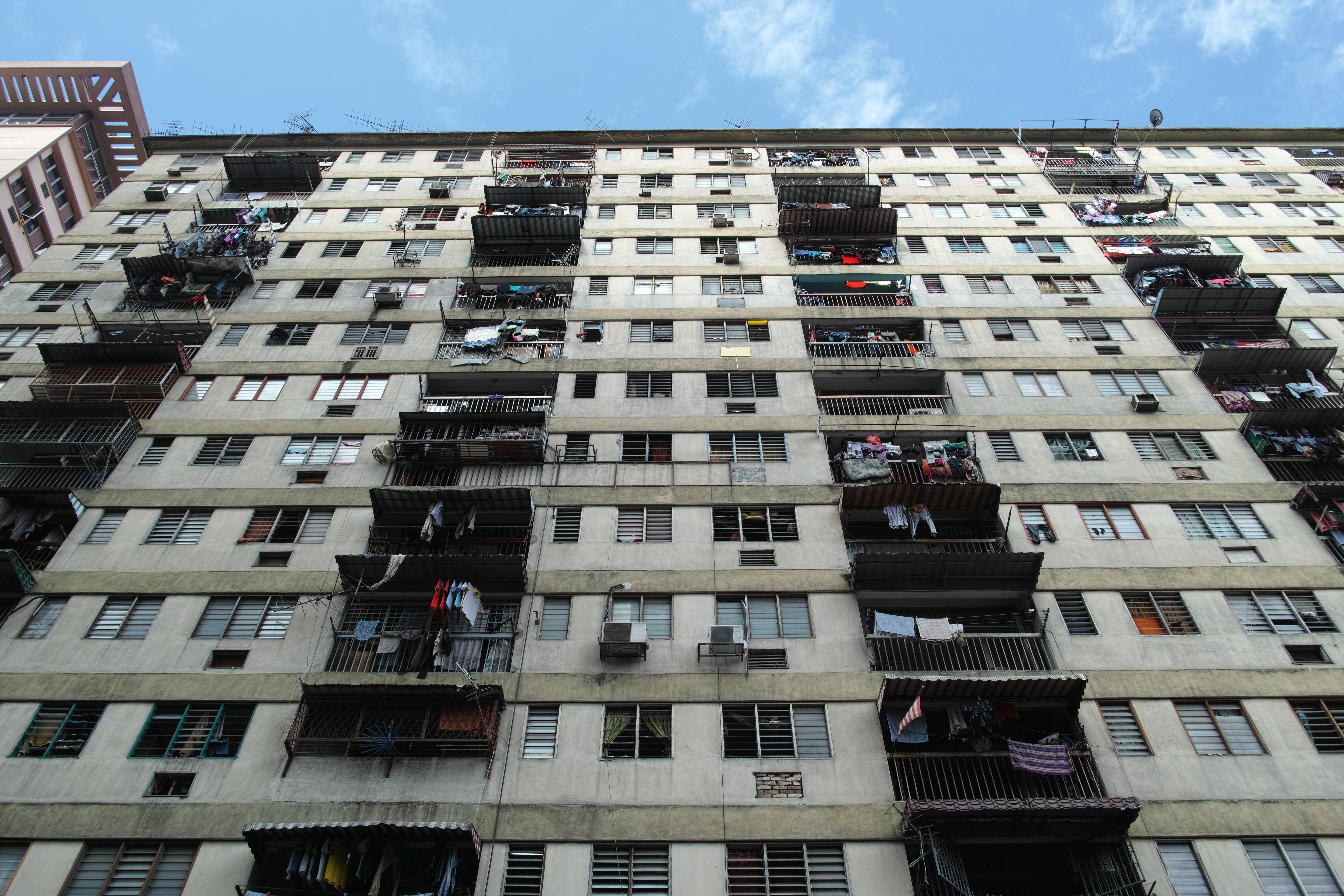 カラー（DP1 Merrill / 約10.3MB / 4,704×3,136 / 1/100秒 / F8 / 0EV / ISO100 / 絞り優先AE / WB：オート / 19mm）