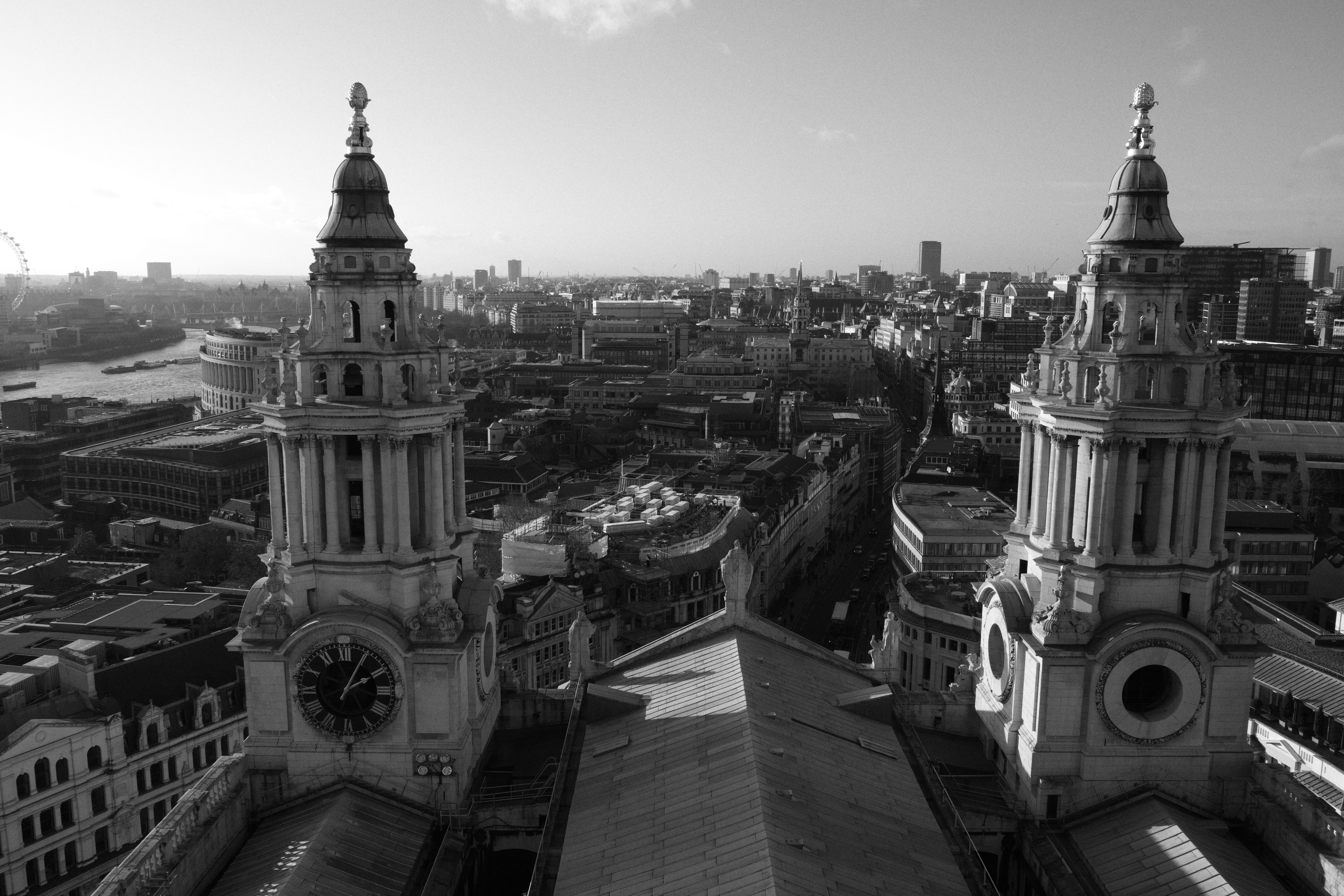 DP1 Merrill / 約8.7MB / 4,704×3,136 / 1/80秒 / F11 / 0EV / ISO100 / 絞り優先AE / 19mm