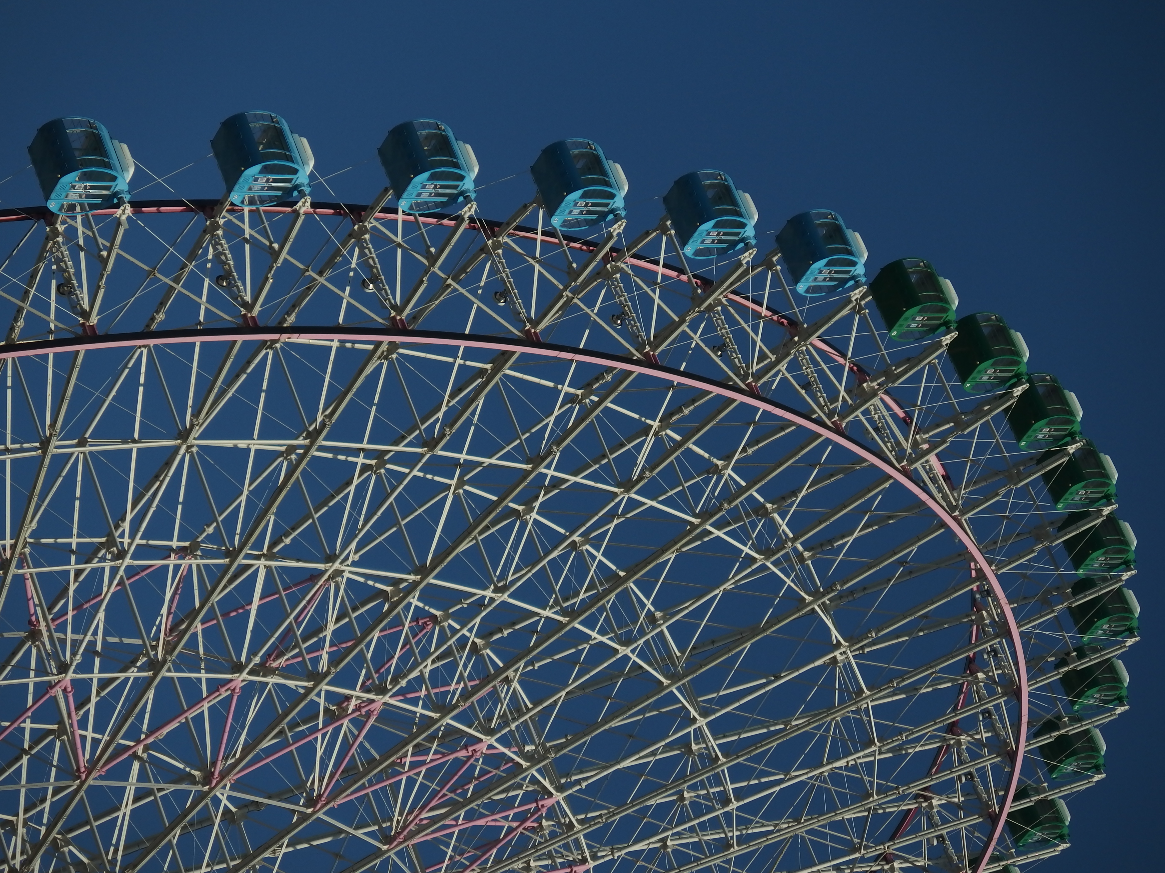 XZ-10 / 約4.8MB / 3,968×2,976 / 1/640秒 / F2.7 / -1EV / ISO100 / 23.5mm