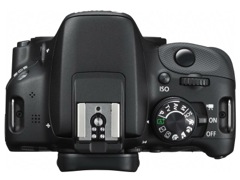 キヤノン、APS-Cデジタル一眼レフで世界最小の「EOS Kiss X7