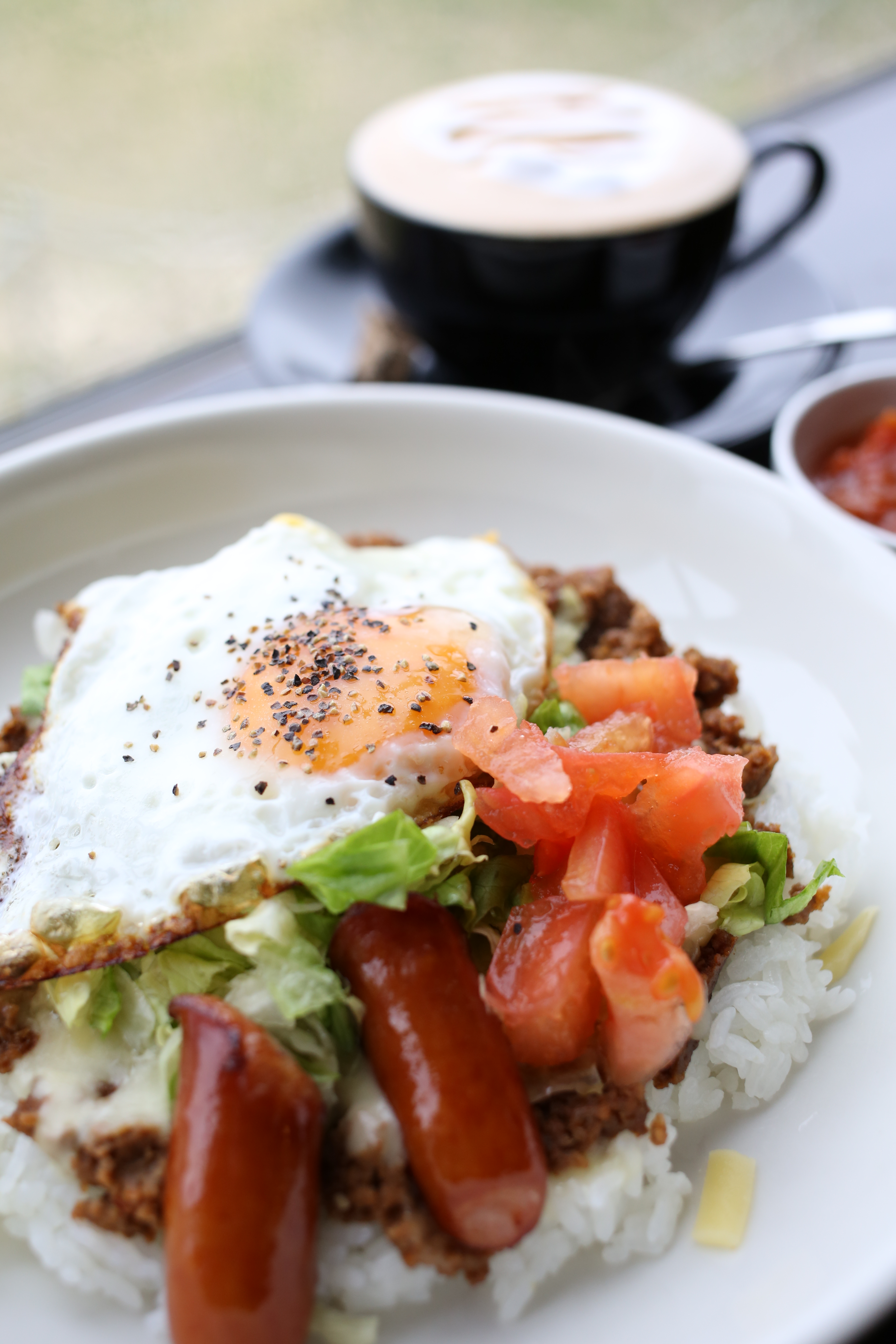 EOS 5D Mark III / EF 40mm F2.8 STM / 約4.6MB / 3,840×5,760 / 1/500秒 / F4 / +0.7EV / ISO800 / 絞り優先AE / WB：オート / 40mm / 撮影協力：<a href="https://www.facebook.com/pages/ビーチカフェアンジナ/334929043288654" class="strong">ビーチカフェアンジナ (Beach Cafe anjina)</a>