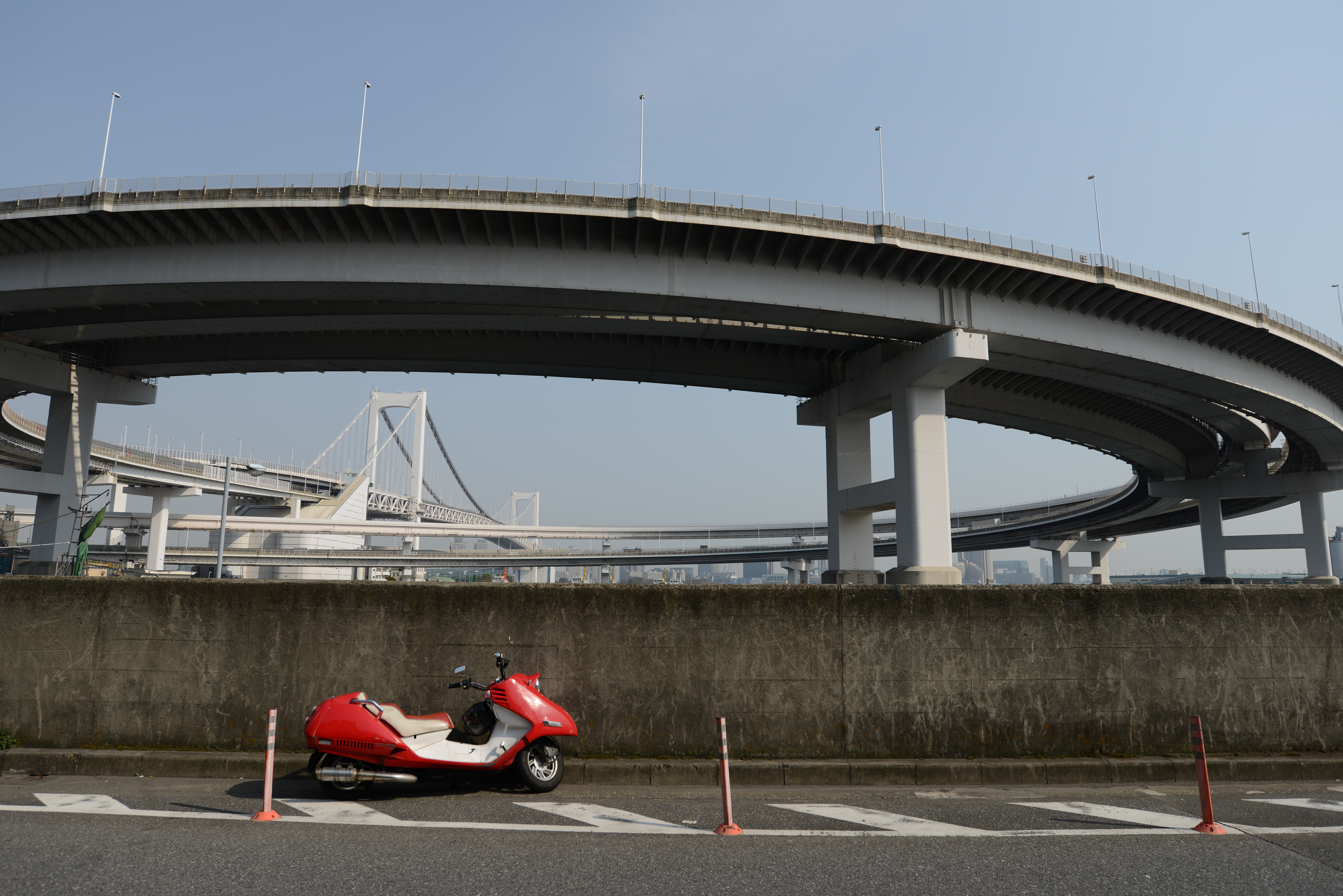 D800 / AF-S NIKKOR 18-35mm F3.5-4.5 G ED / 約14.7MB / 7,360×4,912 / 1/1000秒 / F5.6 / -0.3EV / ISO100 / 絞り優先AE / WB：晴天 / 23mm