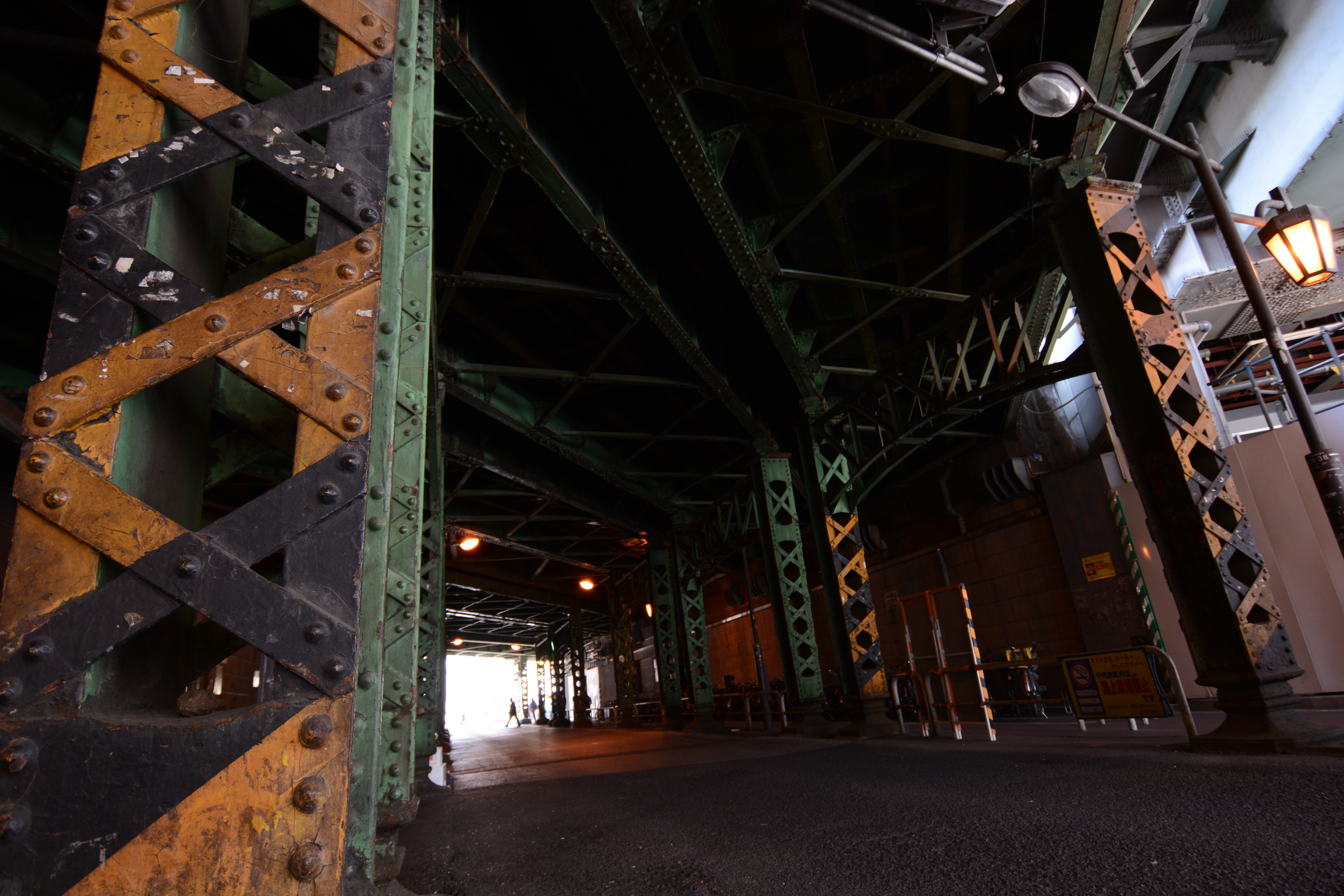 D7100 / AT-X 12-28 PRO DX / 約10.3MB / 6,000×4,000 / 1/50秒 / F5.6 / -2.3EV / ISO400 / 絞り優先AE / WB：オート / 12mm