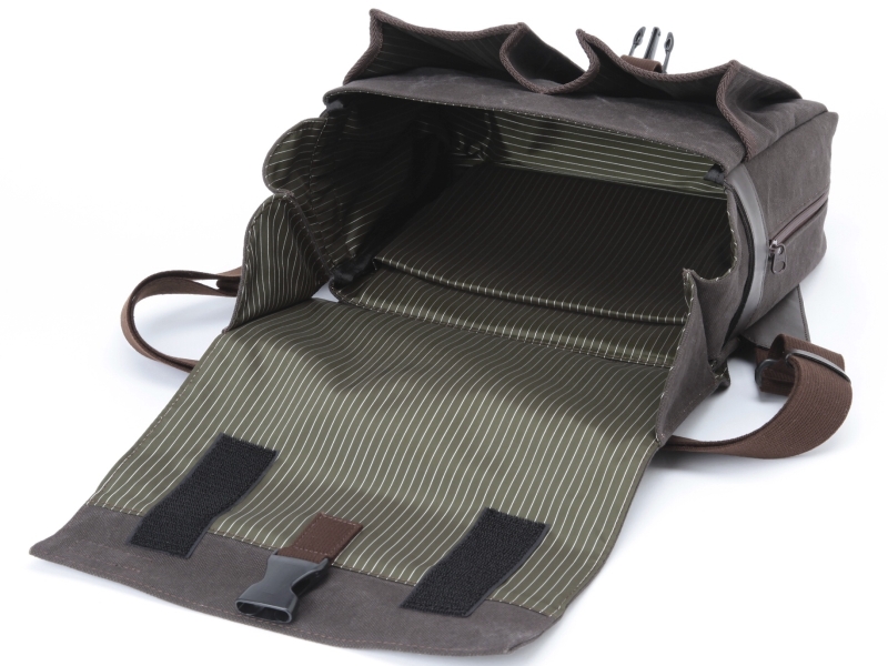 インナーケースを取り出したところ