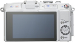 自分撮りモニター搭載の「OLYMPUS PEN Lite E-PL6」 - デジカメ