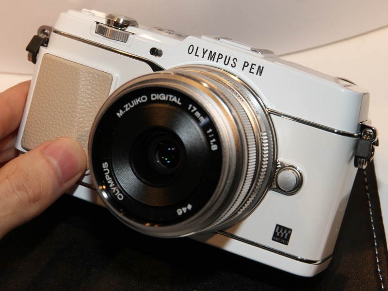 E-P5ホワイト